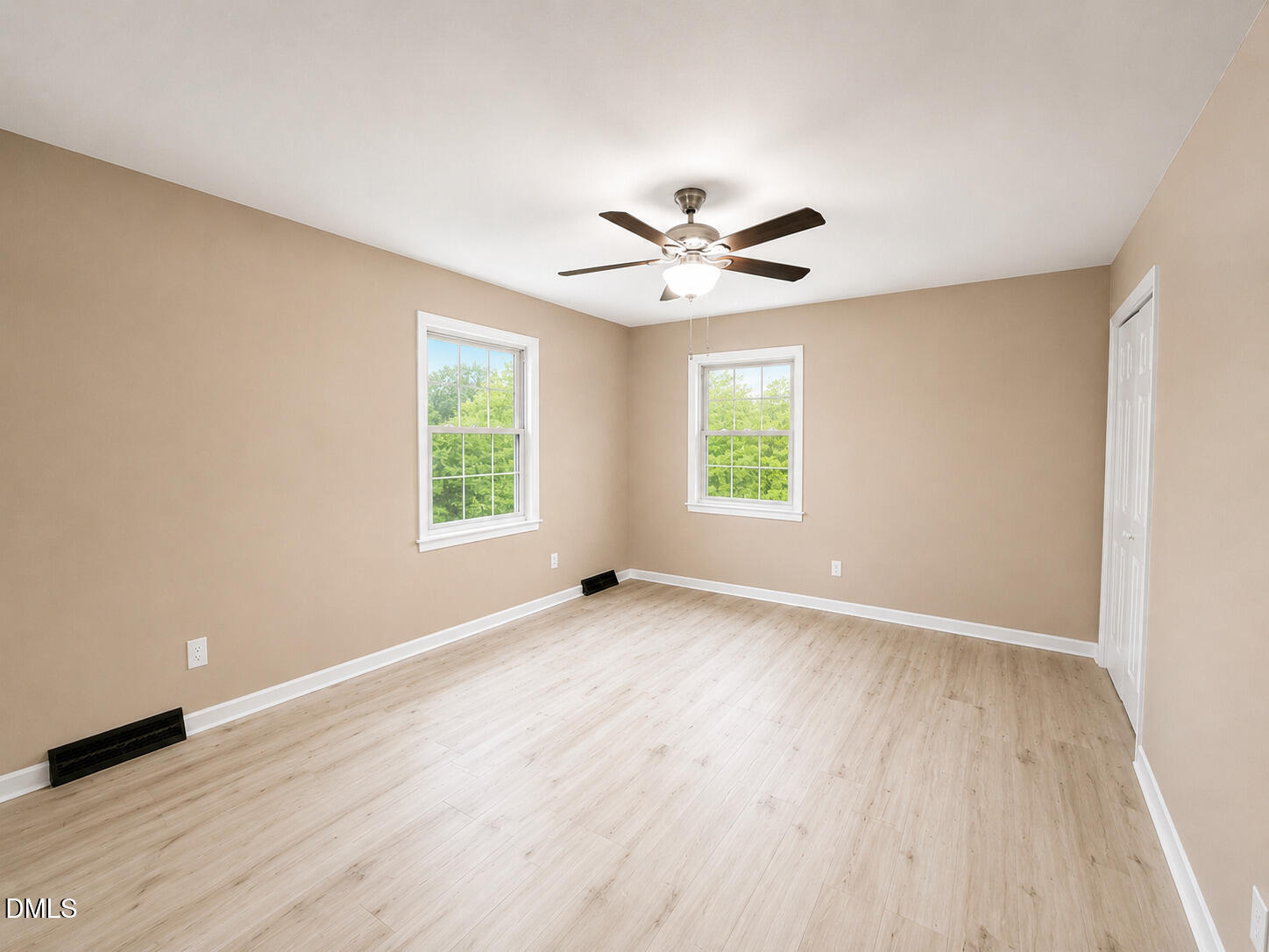 105 Dryden Lane Property Photo 42
