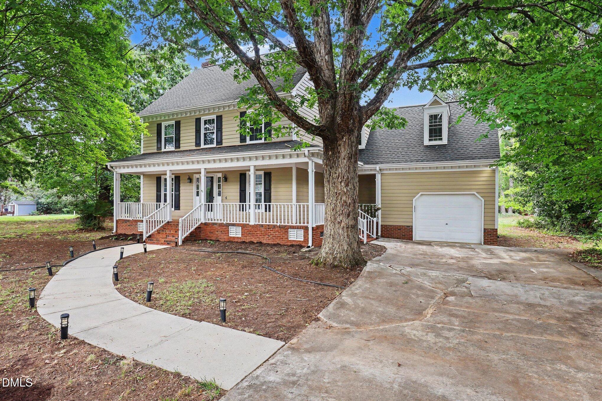 1704 Carrington Drive Property Photo 2