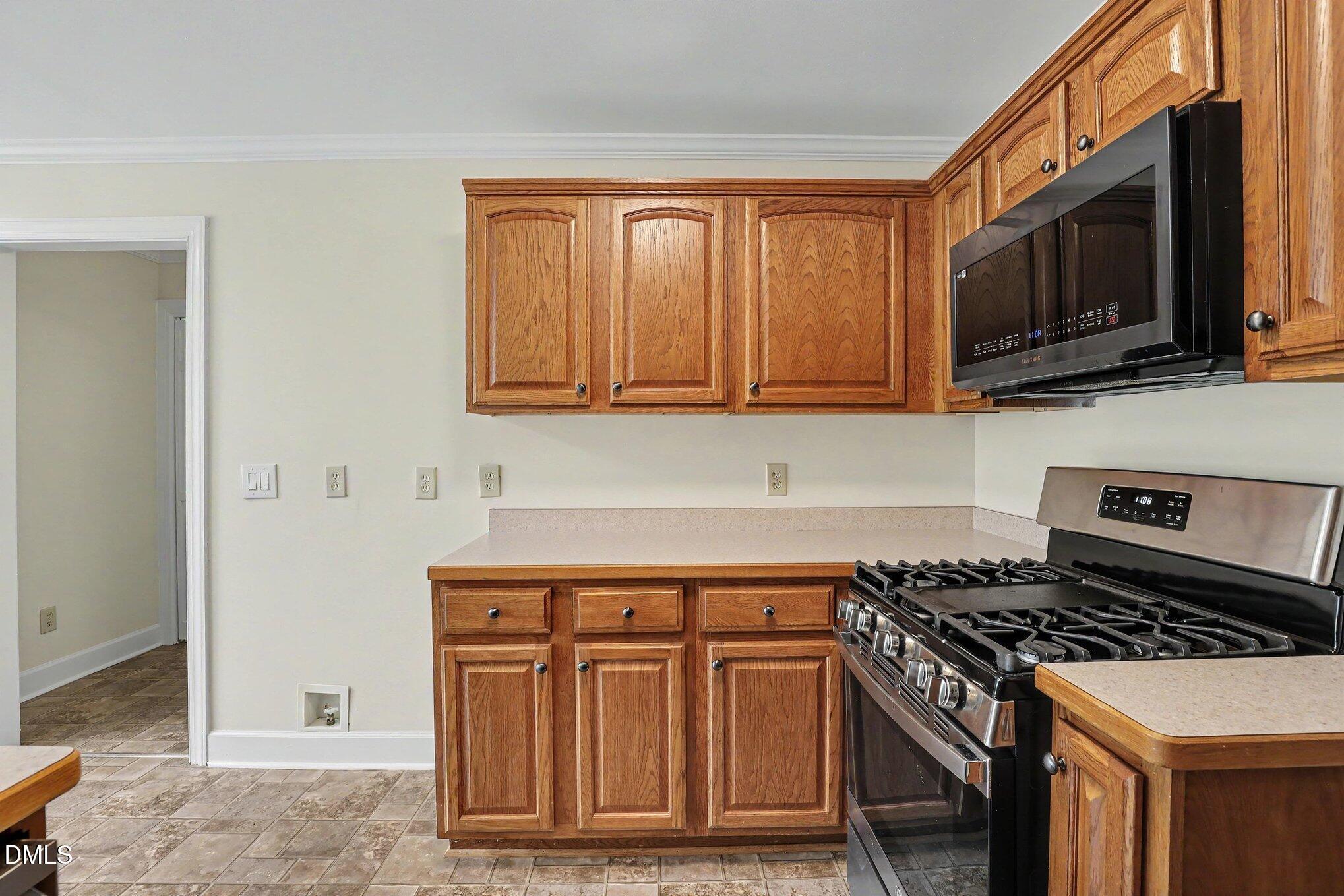1704 Carrington Drive Property Photo 8