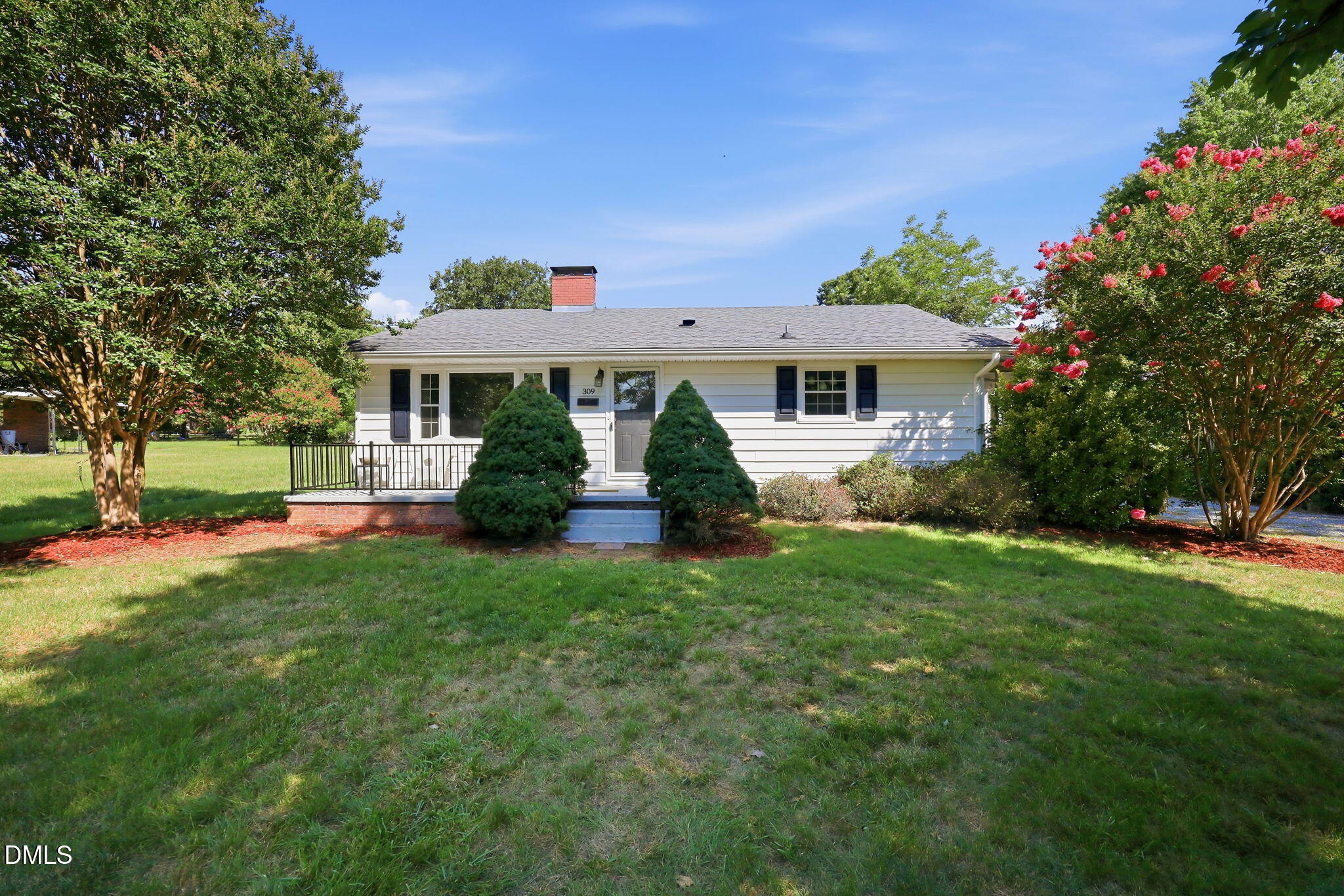 309 Gunter Street Property Photo 1