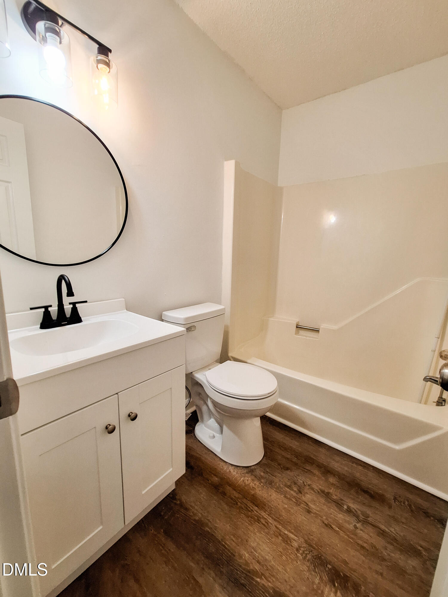 205 Old Colony Way Property Photo 12
