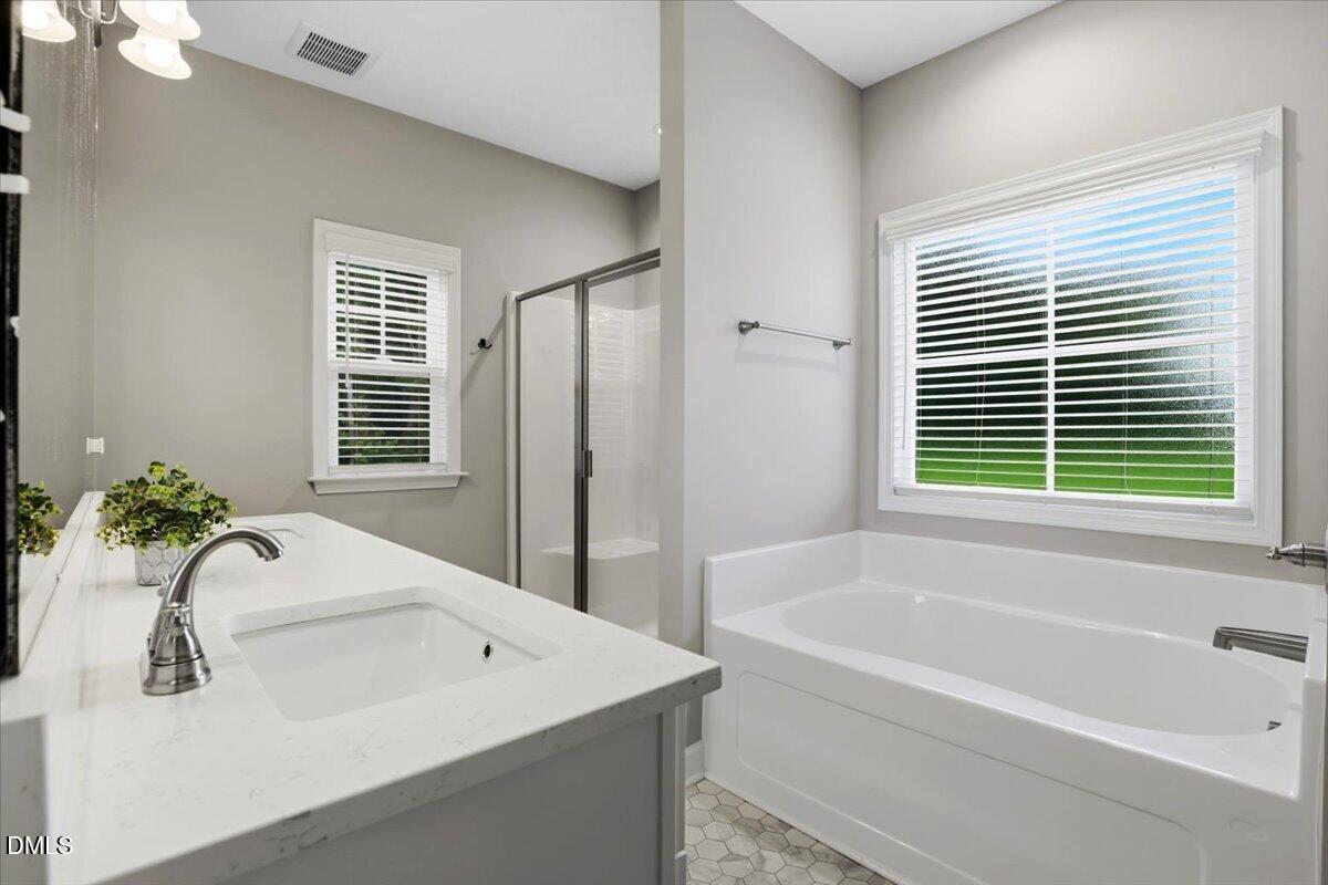 111 Oakbridge Way Property Photo 47