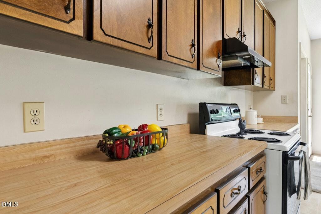 7 Aspen Drive Property Photo 13