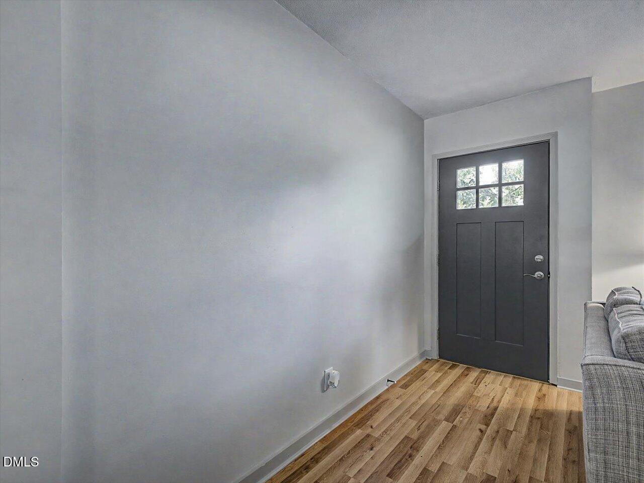 2509 Farrington Point Road Property Photo 6