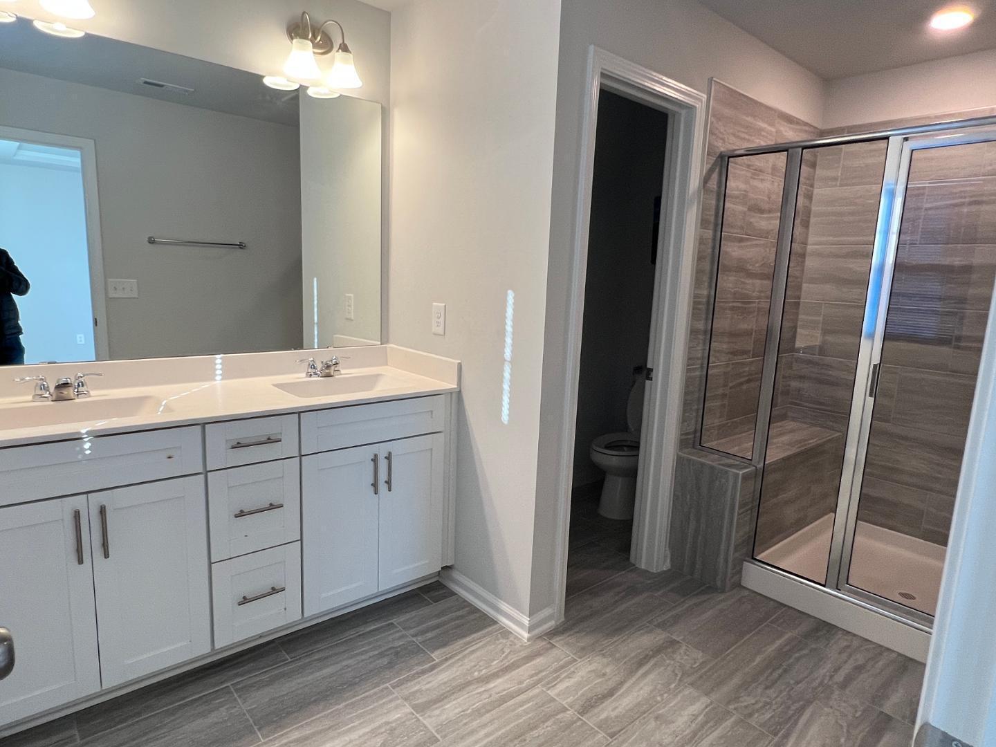 6417 Mentor Place Property Photo 13