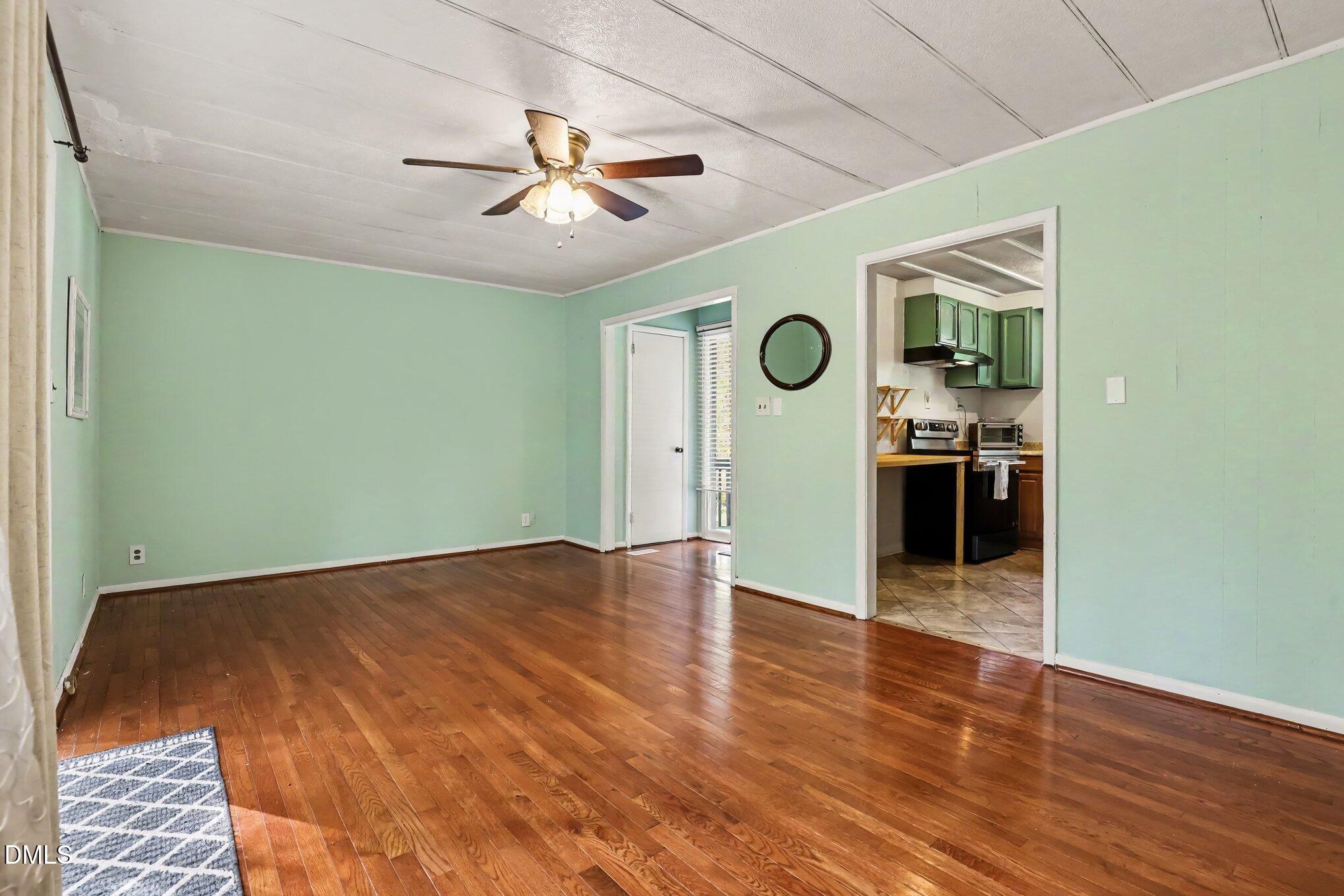 7201 Bentley Circle Property Photo 6