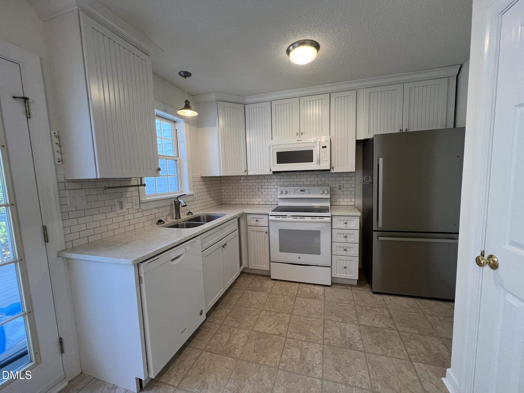 1722 Stroll Circle Property Photo 2