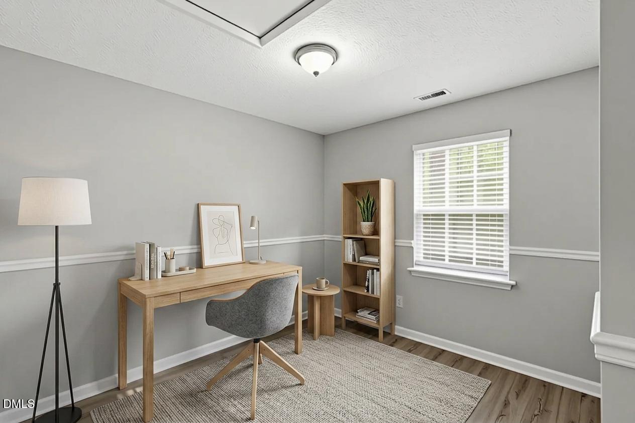 60 Holding-young Road Property Photo 5