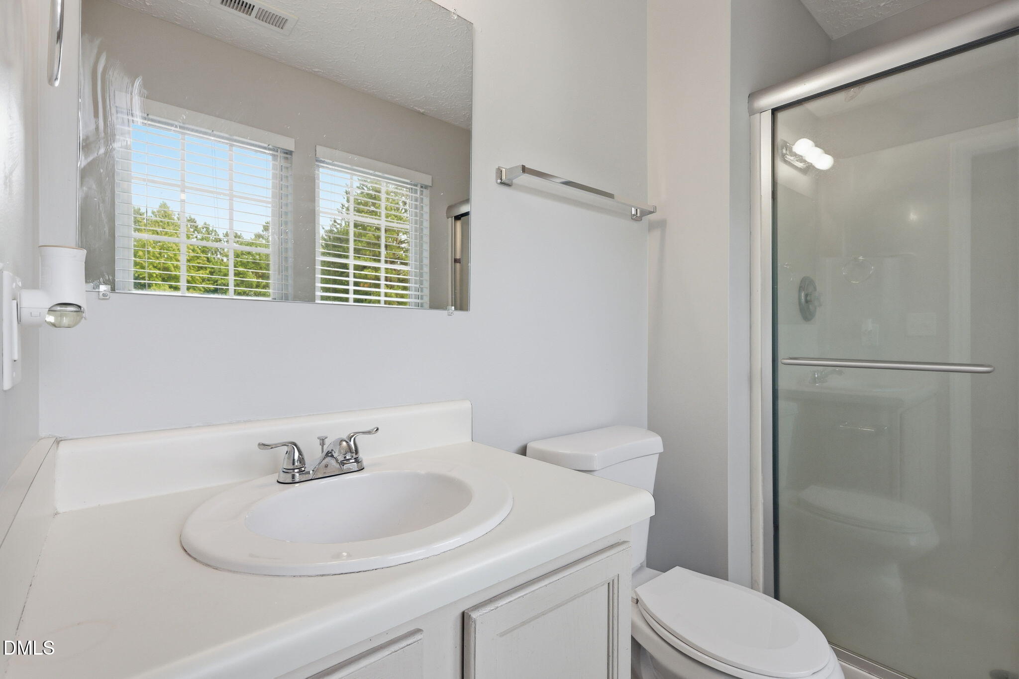 60 Holding-young Road Property Photo 23