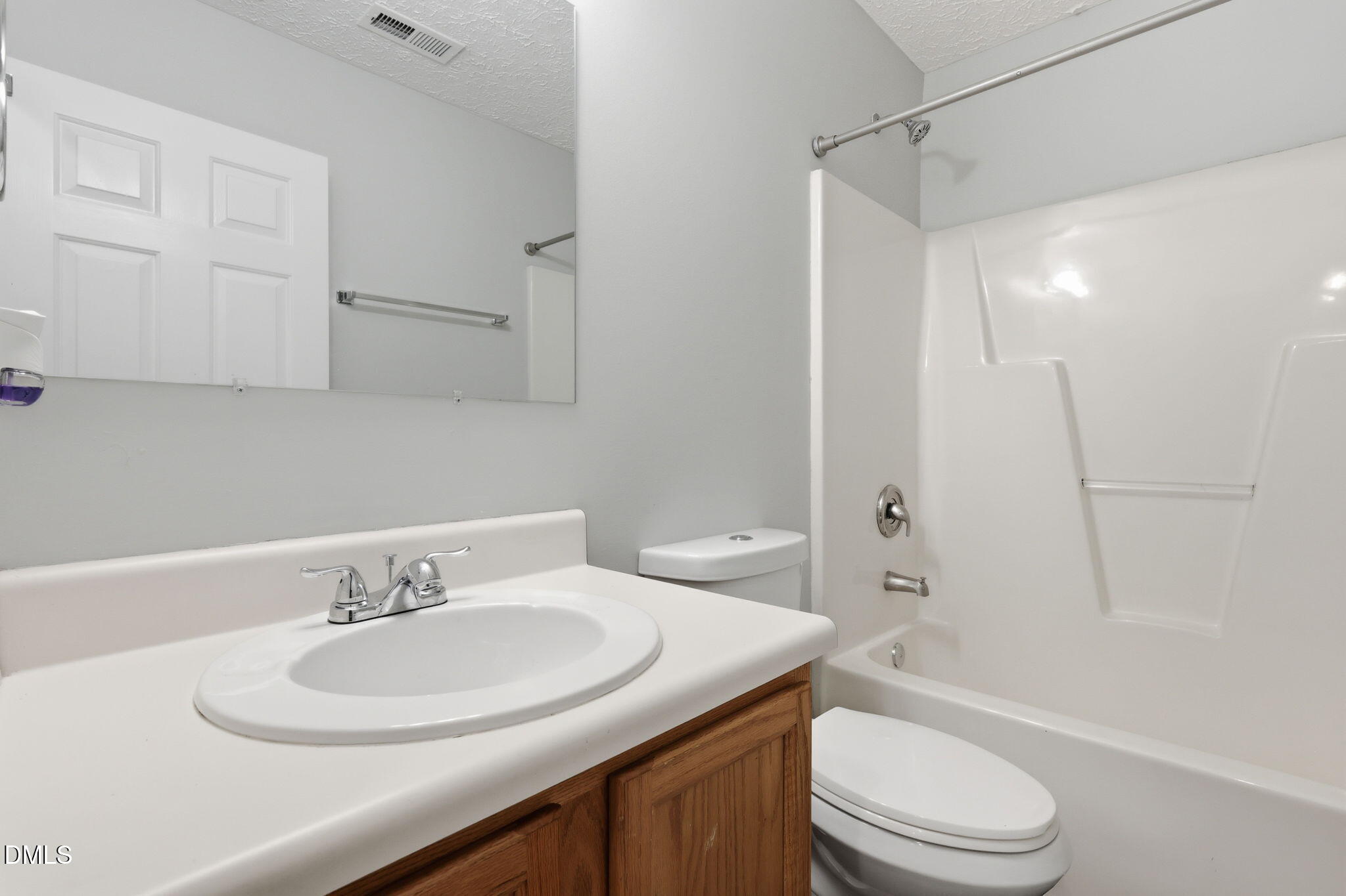 60 Holding-young Road Property Photo 25