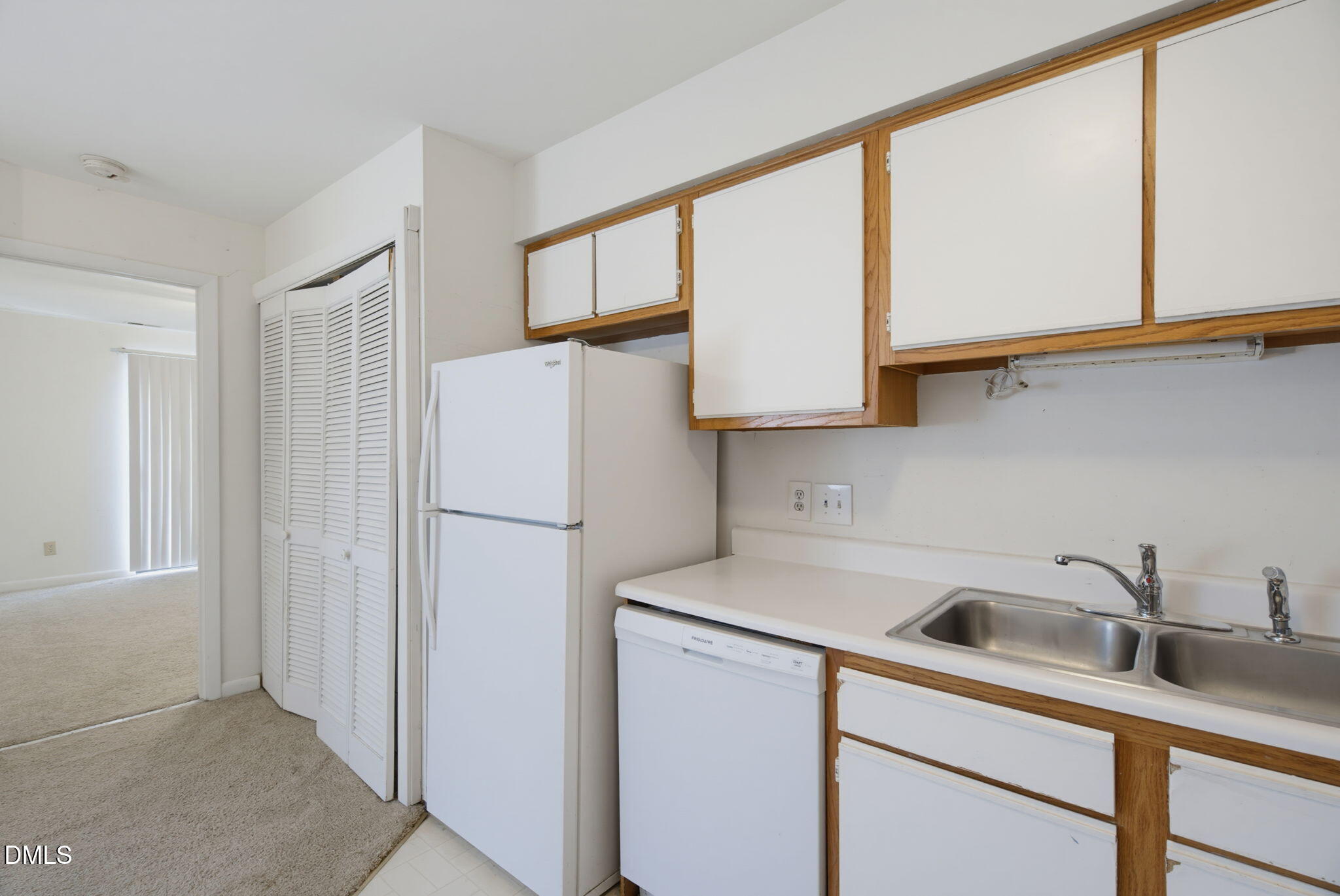 386 Summerwalk Circle 386 Property Photo 16