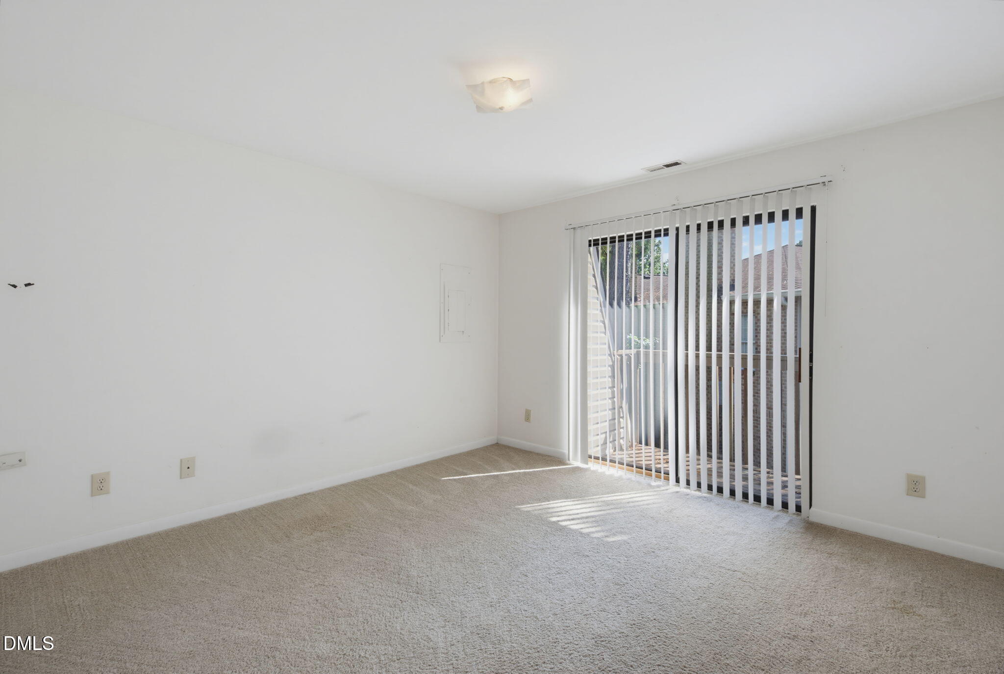 386 Summerwalk Circle 386 Property Photo 18