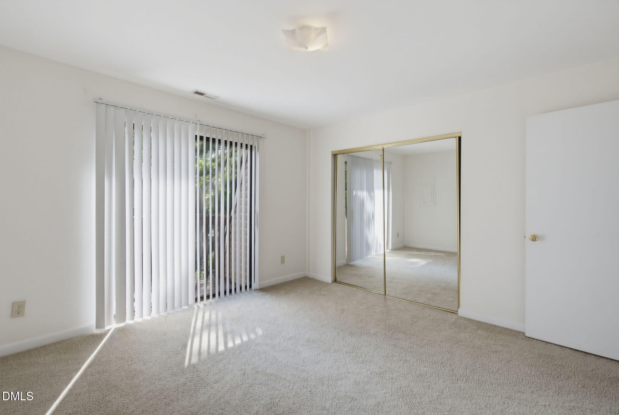 386 Summerwalk Circle 386 Property Photo 21
