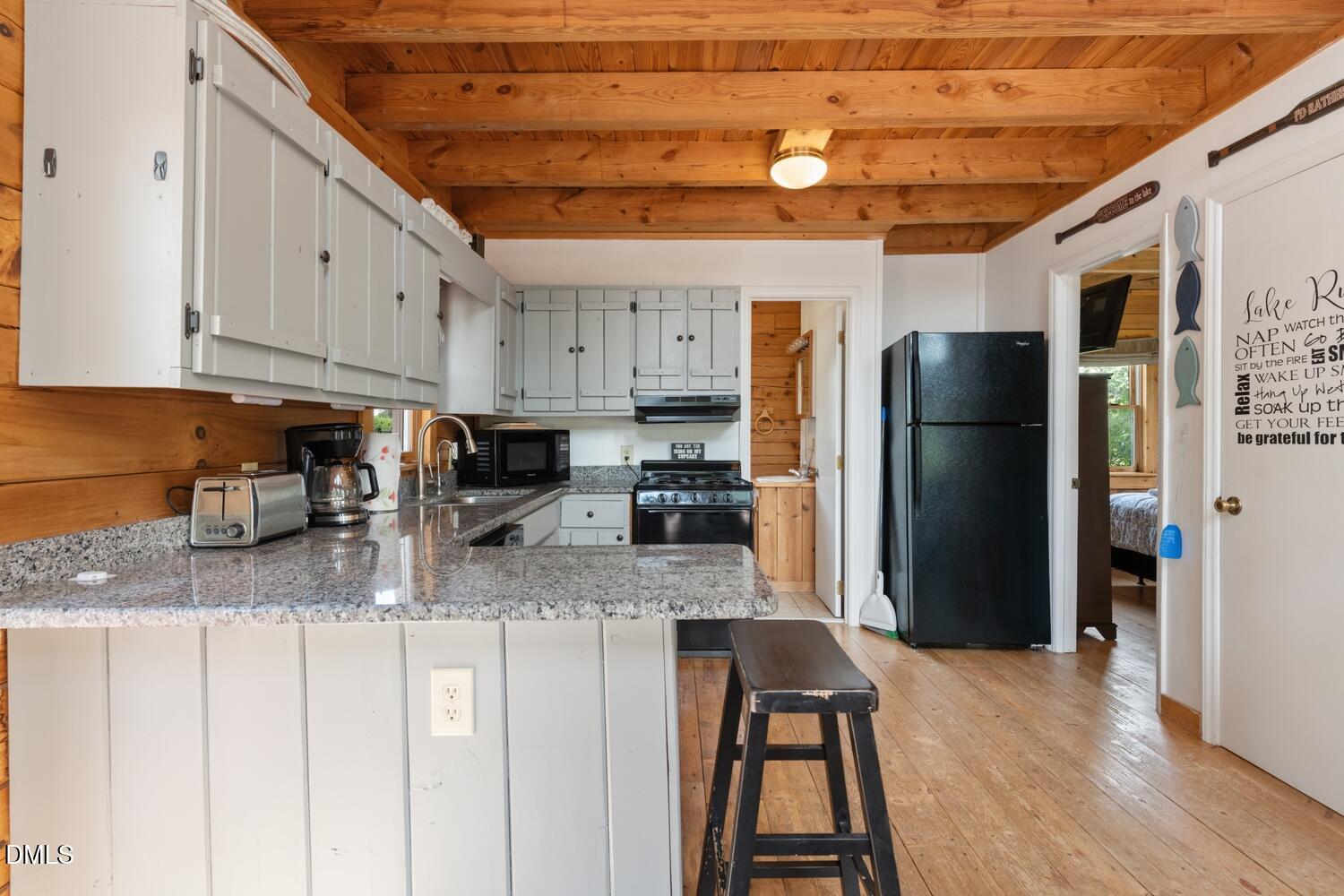 105 Deer Run Trail Property Photo 8