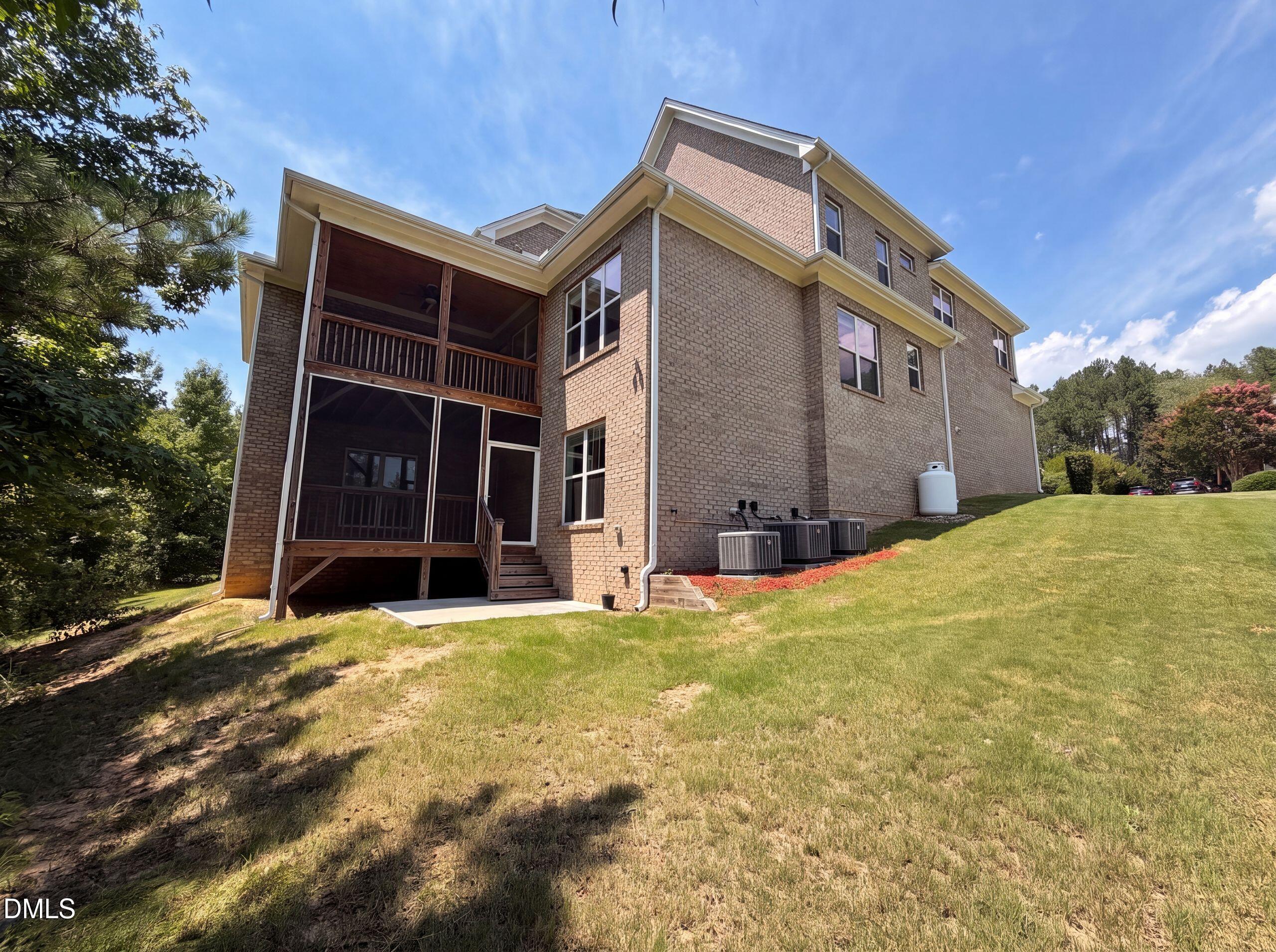 205 Avocet Lane Property Photo 5