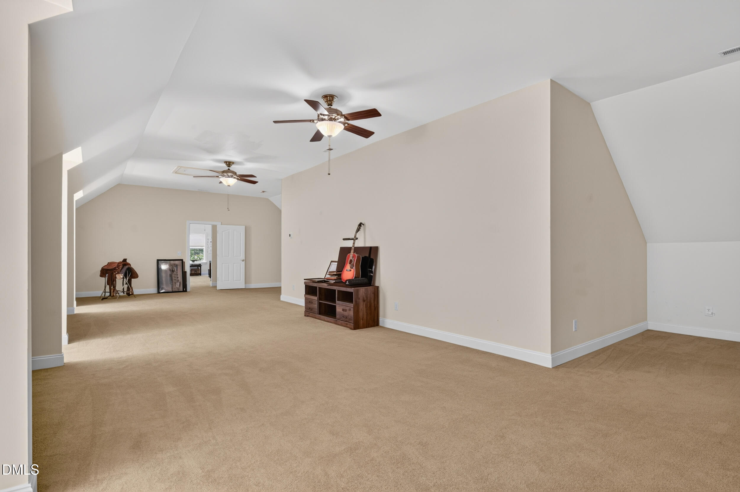 26 Shadymont Drive Property Photo 39