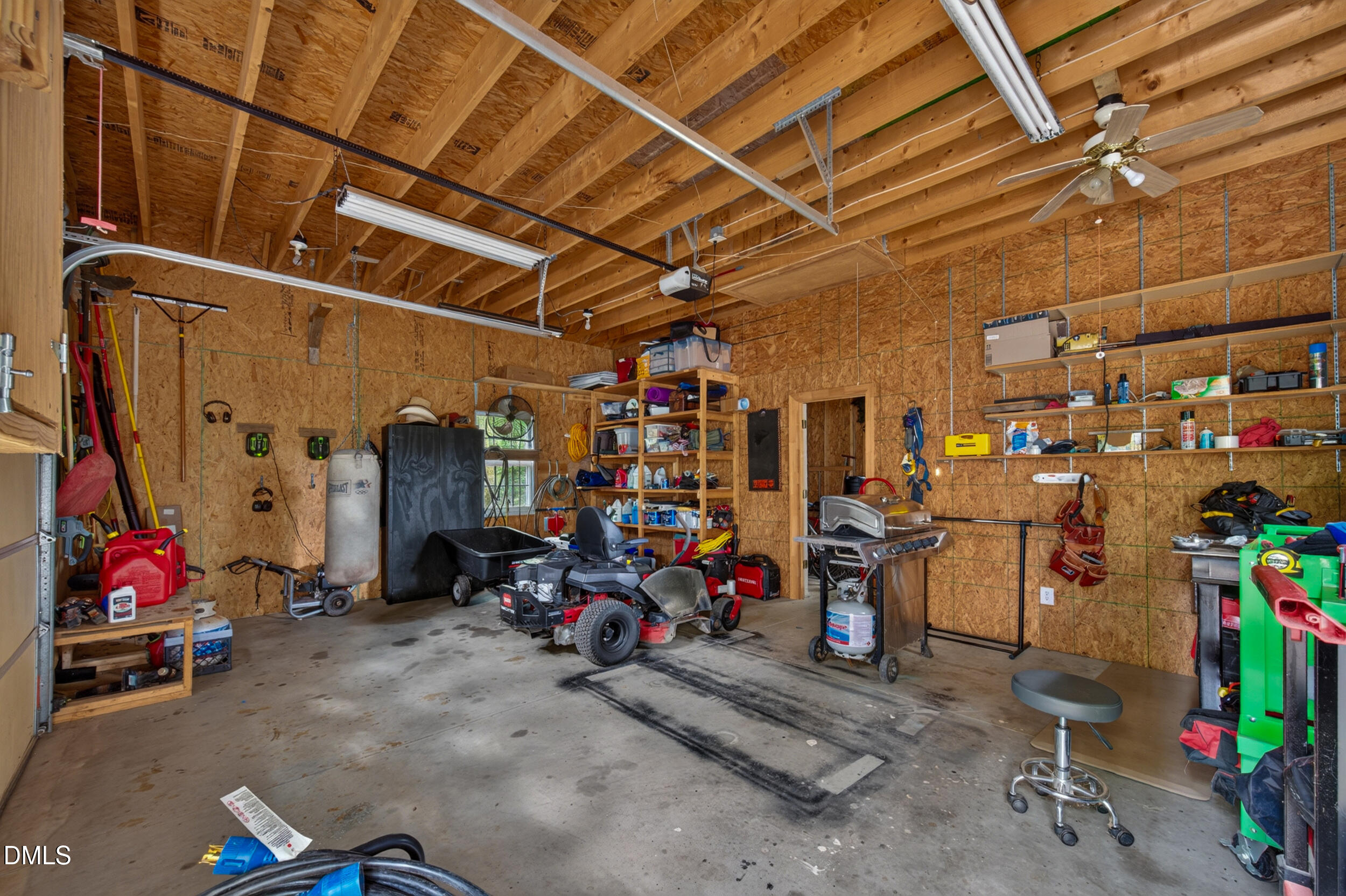 26 Shadymont Drive Property Photo 44