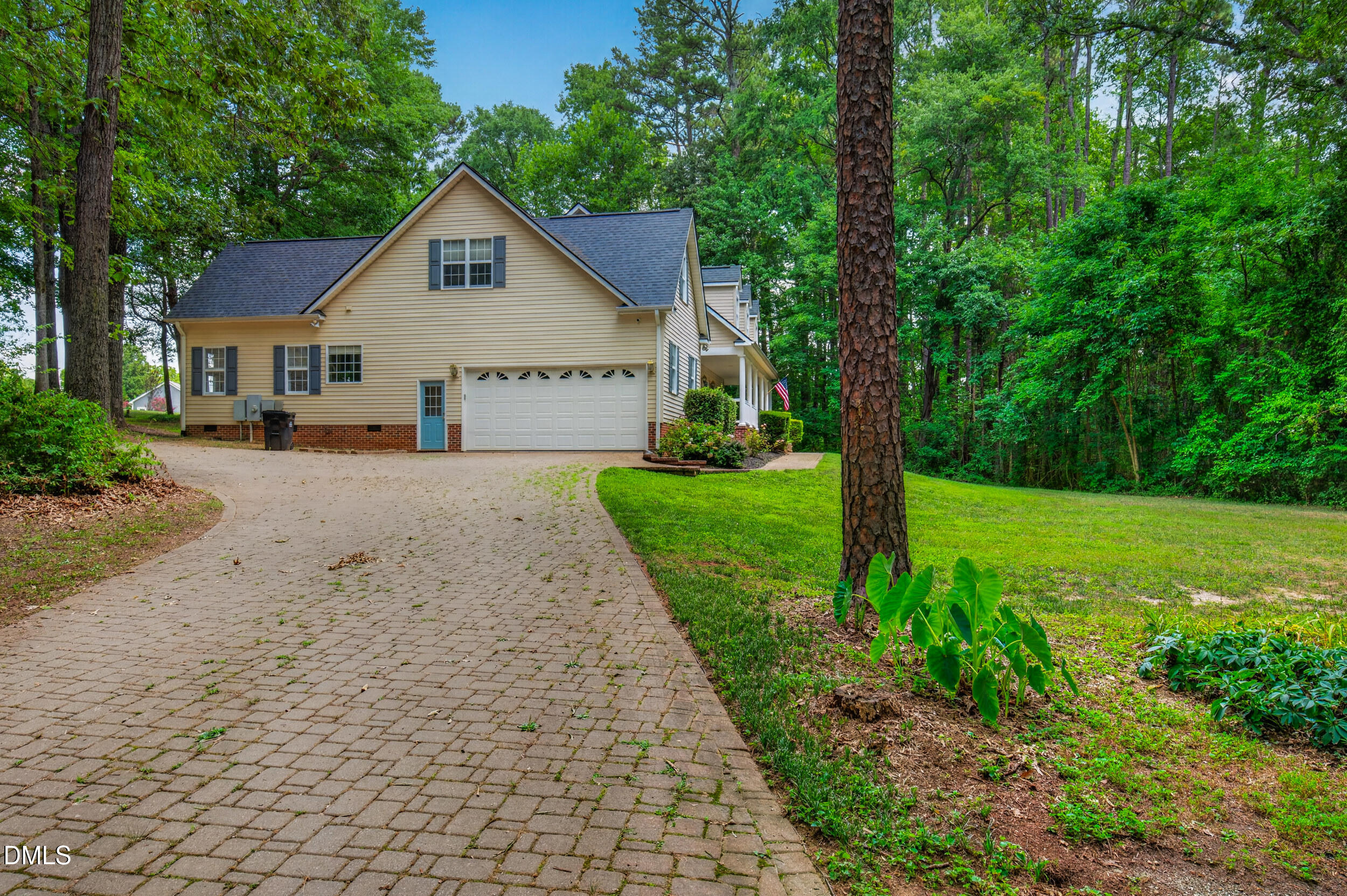 26 Shadymont Drive Property Photo 51