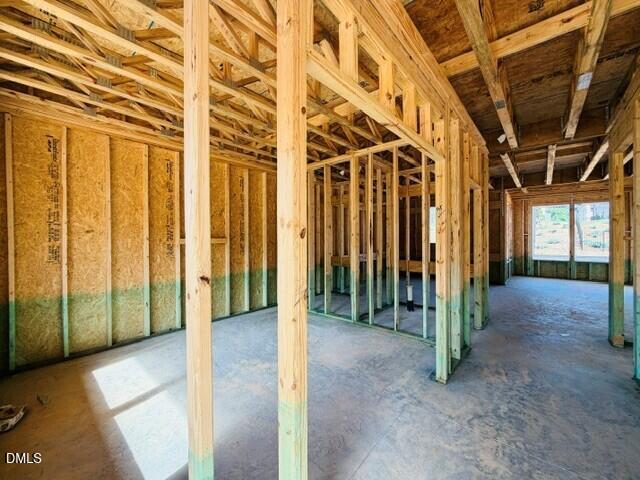 833 Old Station Pointe Property Photo 4