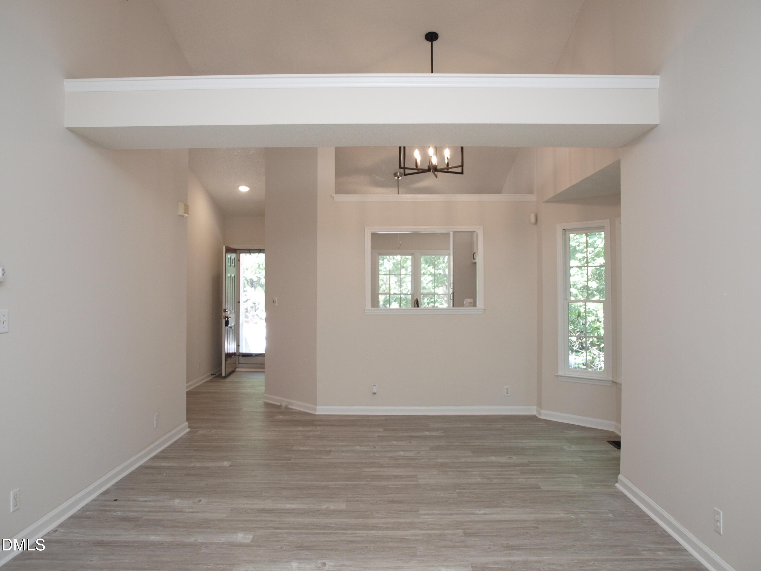 4421 Antique Lane Property Photo 6