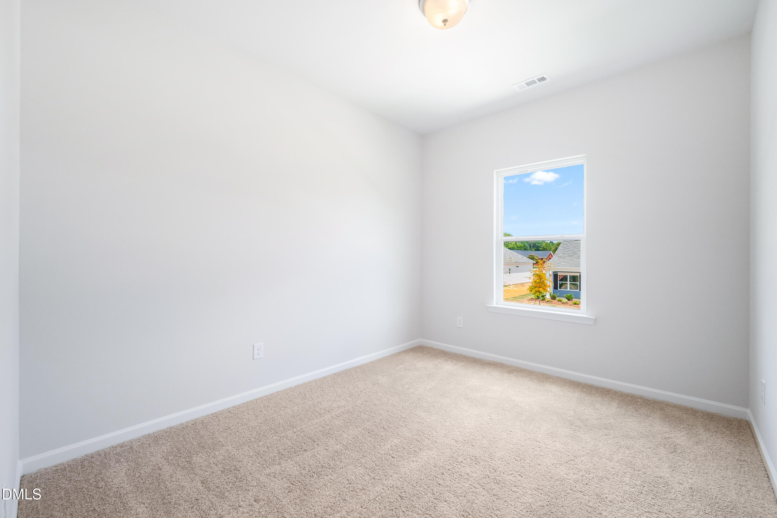37 Chardonnay Drive Property Photo 32