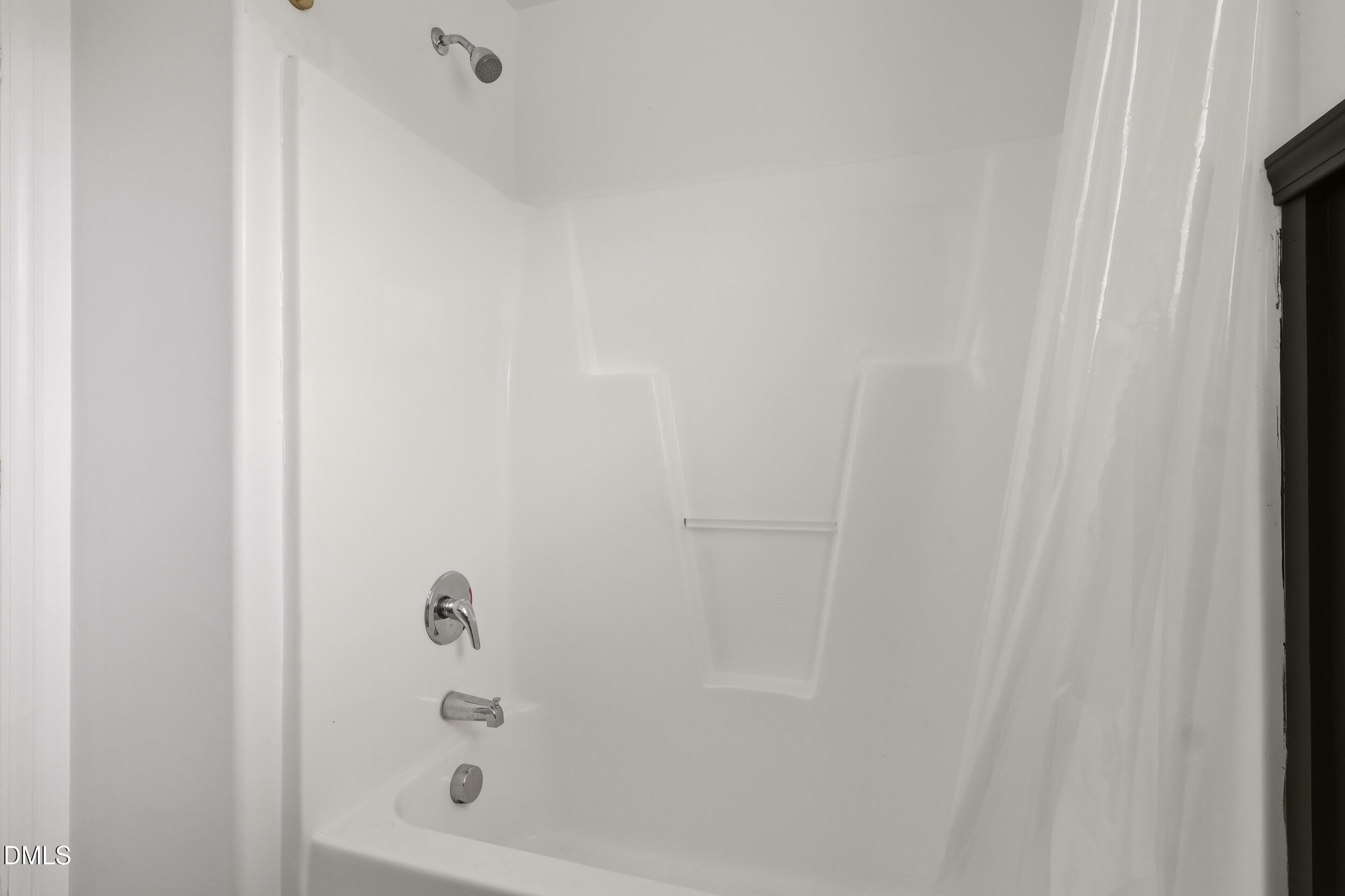 707 Bentley Lane Property Photo 23
