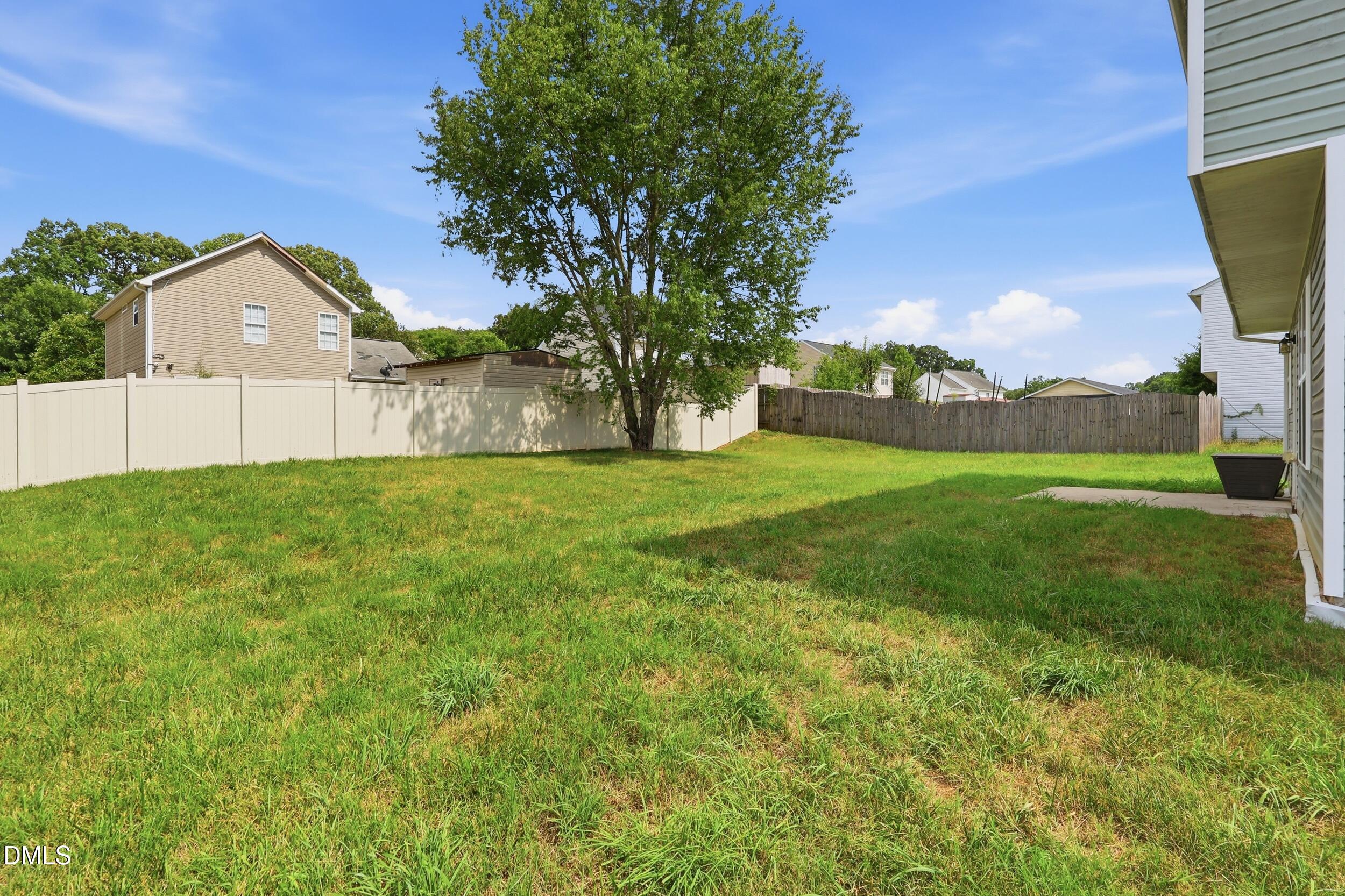 707 Bentley Lane Property Photo 24