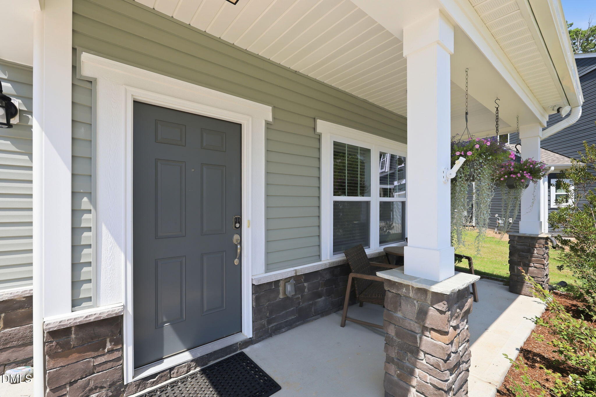 5420 Beardsley Court Property Photo 4
