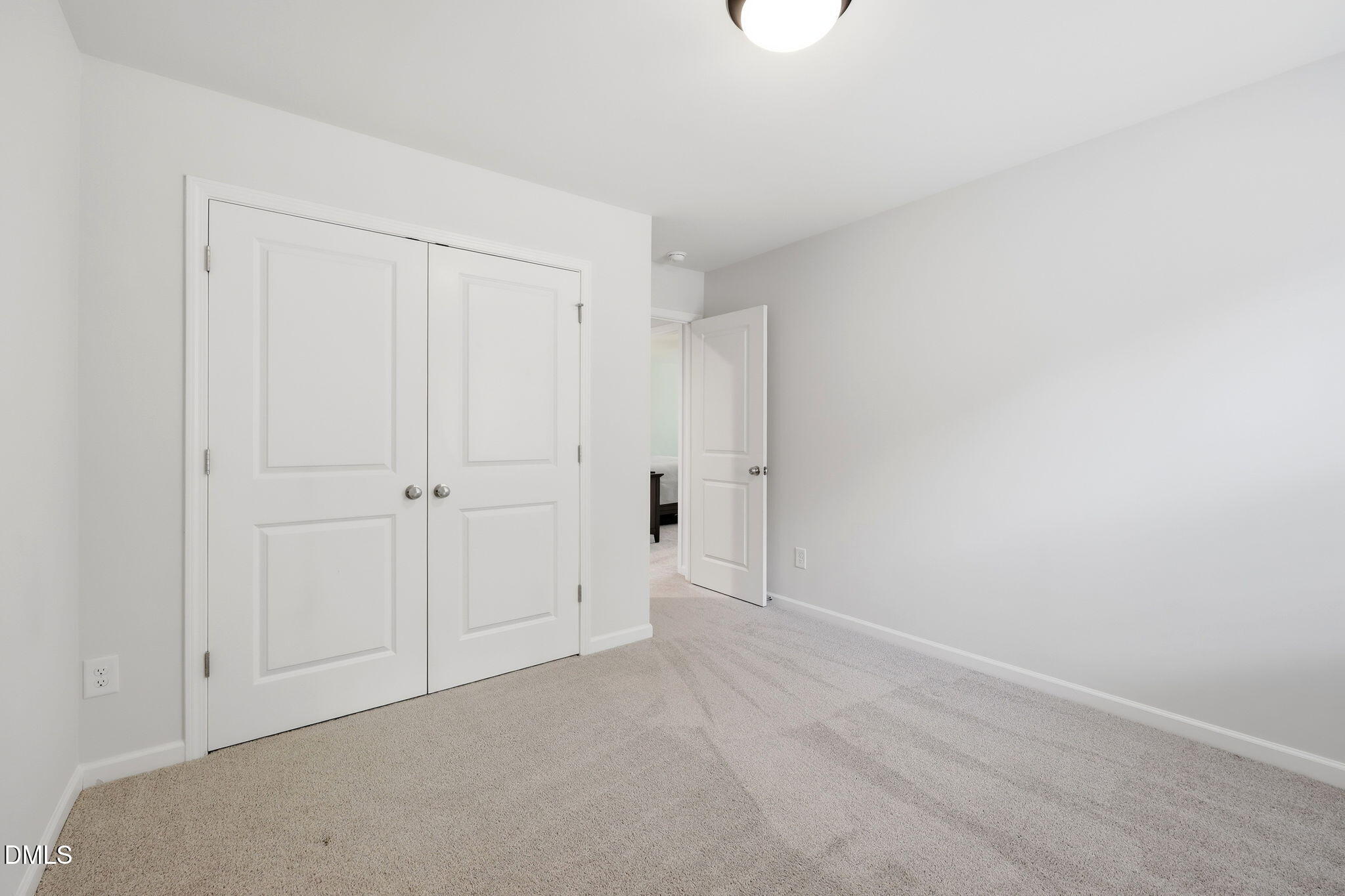 5420 Beardsley Court Property Photo 29