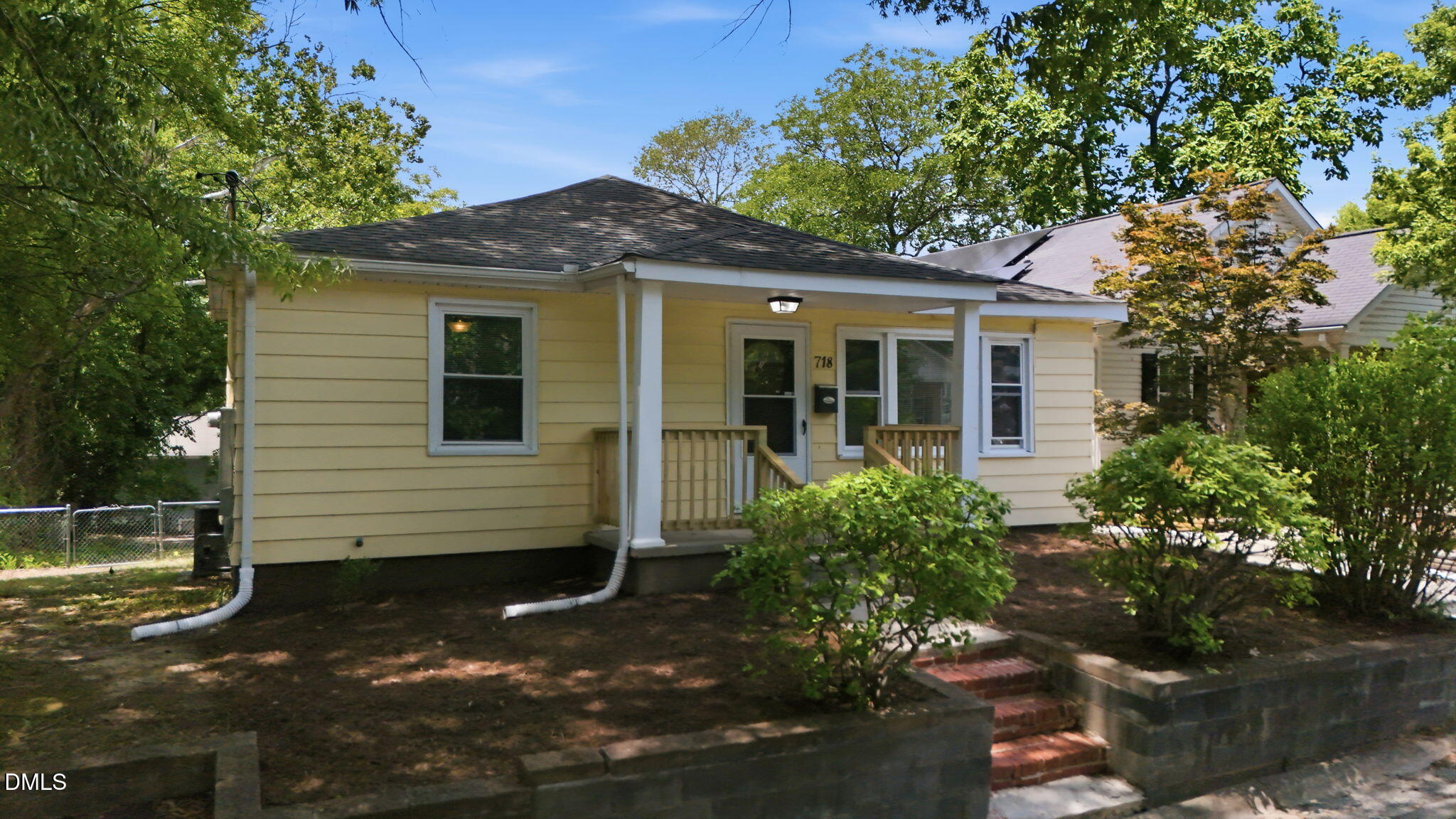 718 Carroll Street Property Photo 1