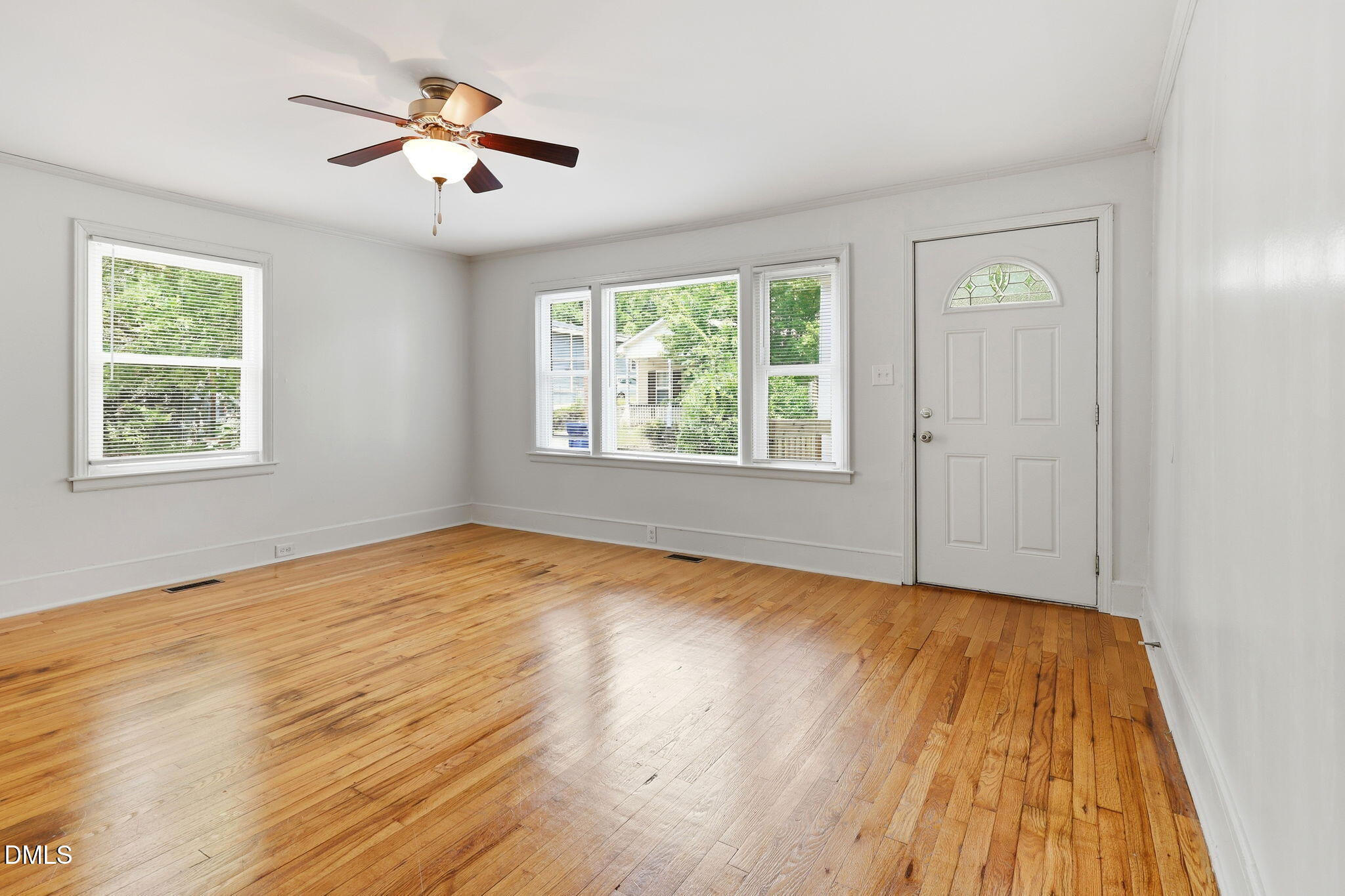 718 Carroll Street Property Photo 6