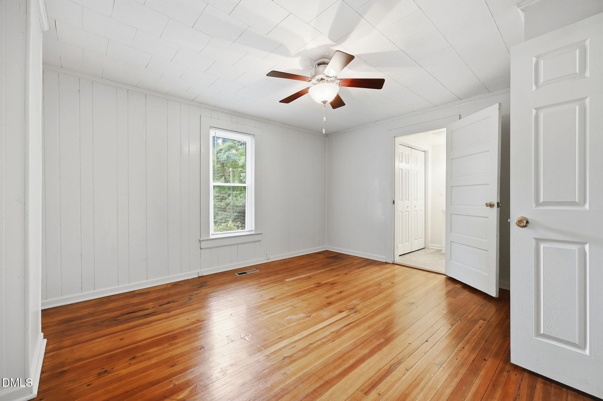 718 Carroll Street Property Photo 13