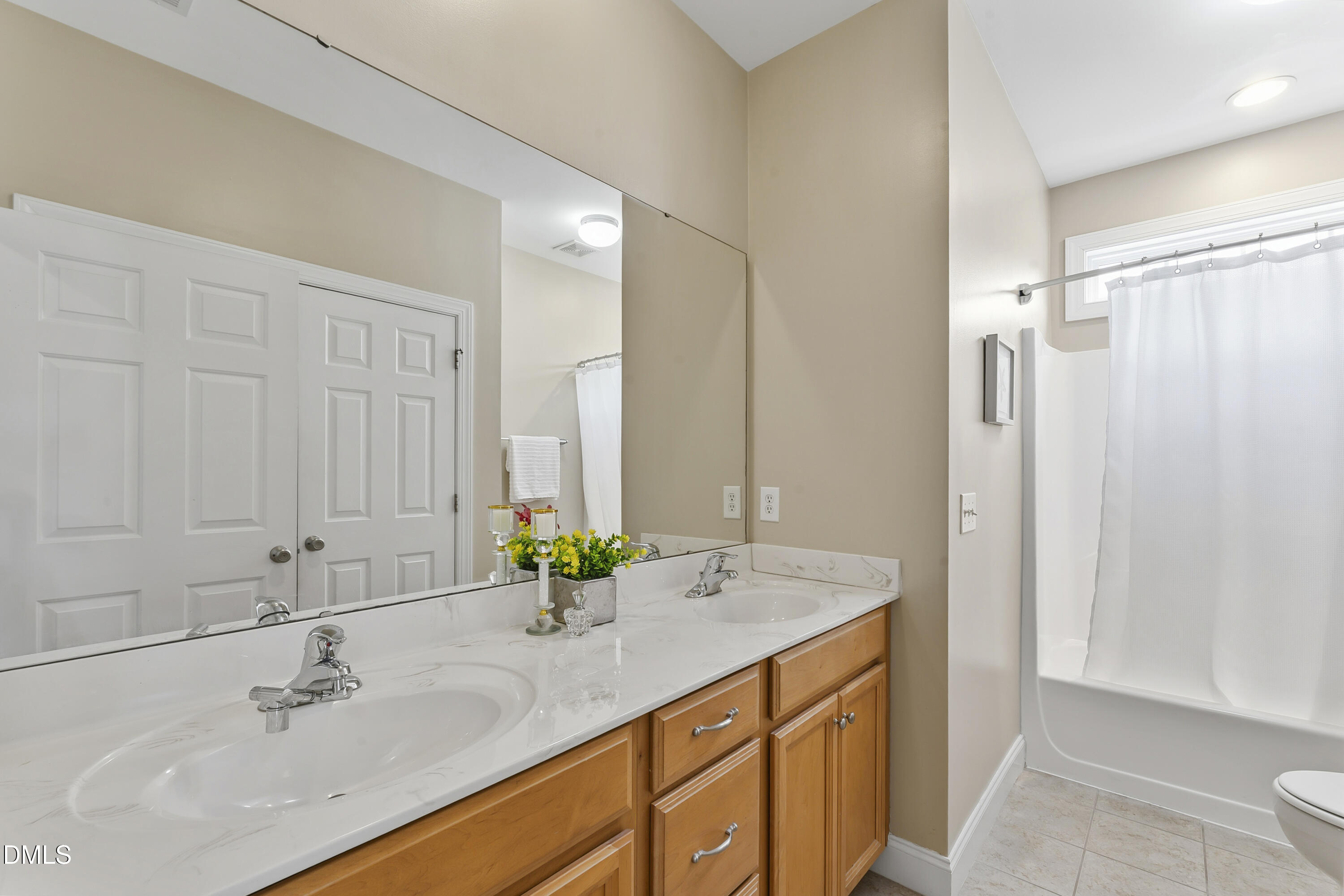 407 Powers Ferry Road Property Photo 41
