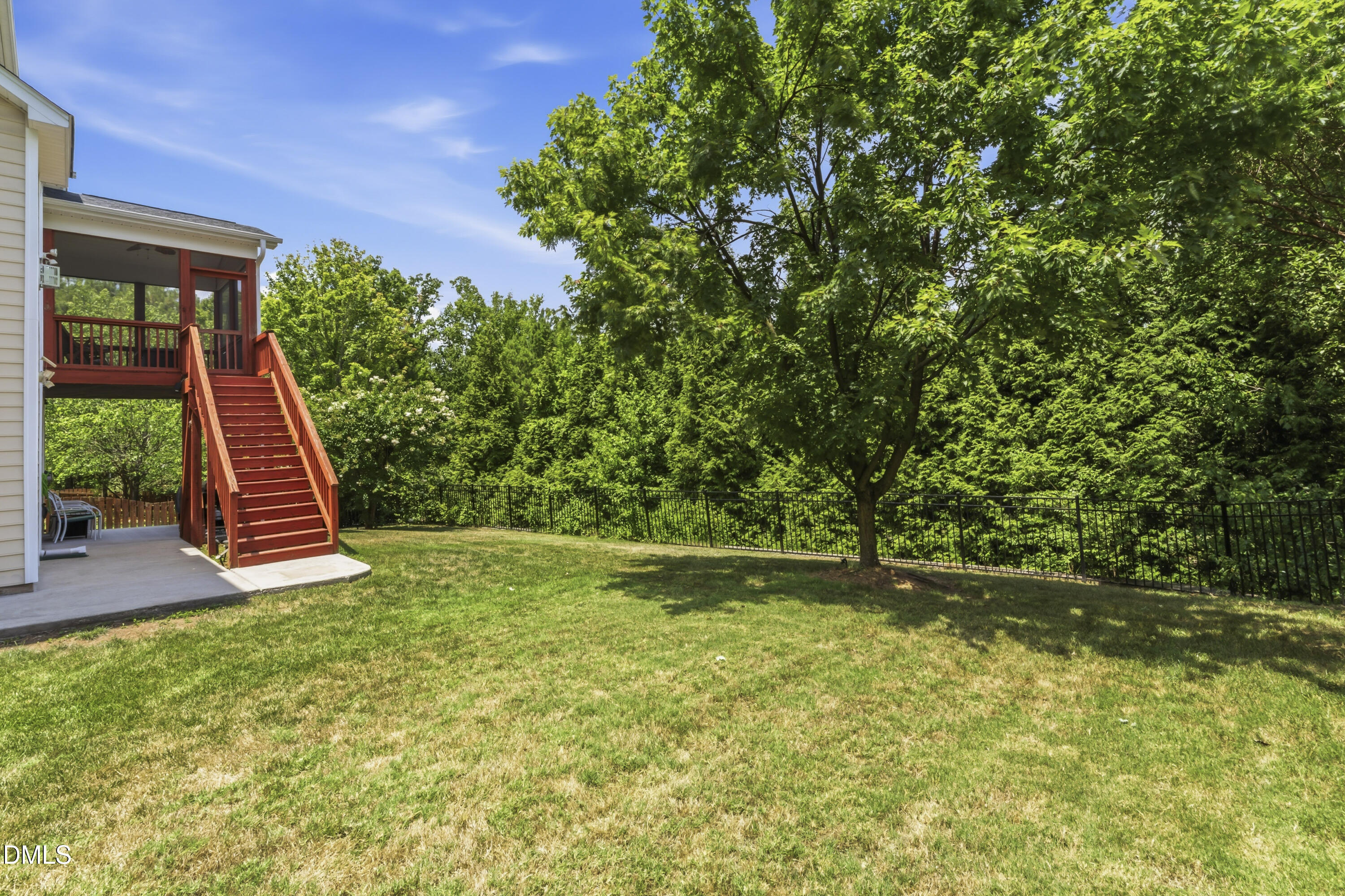 407 Powers Ferry Road Property Photo 54
