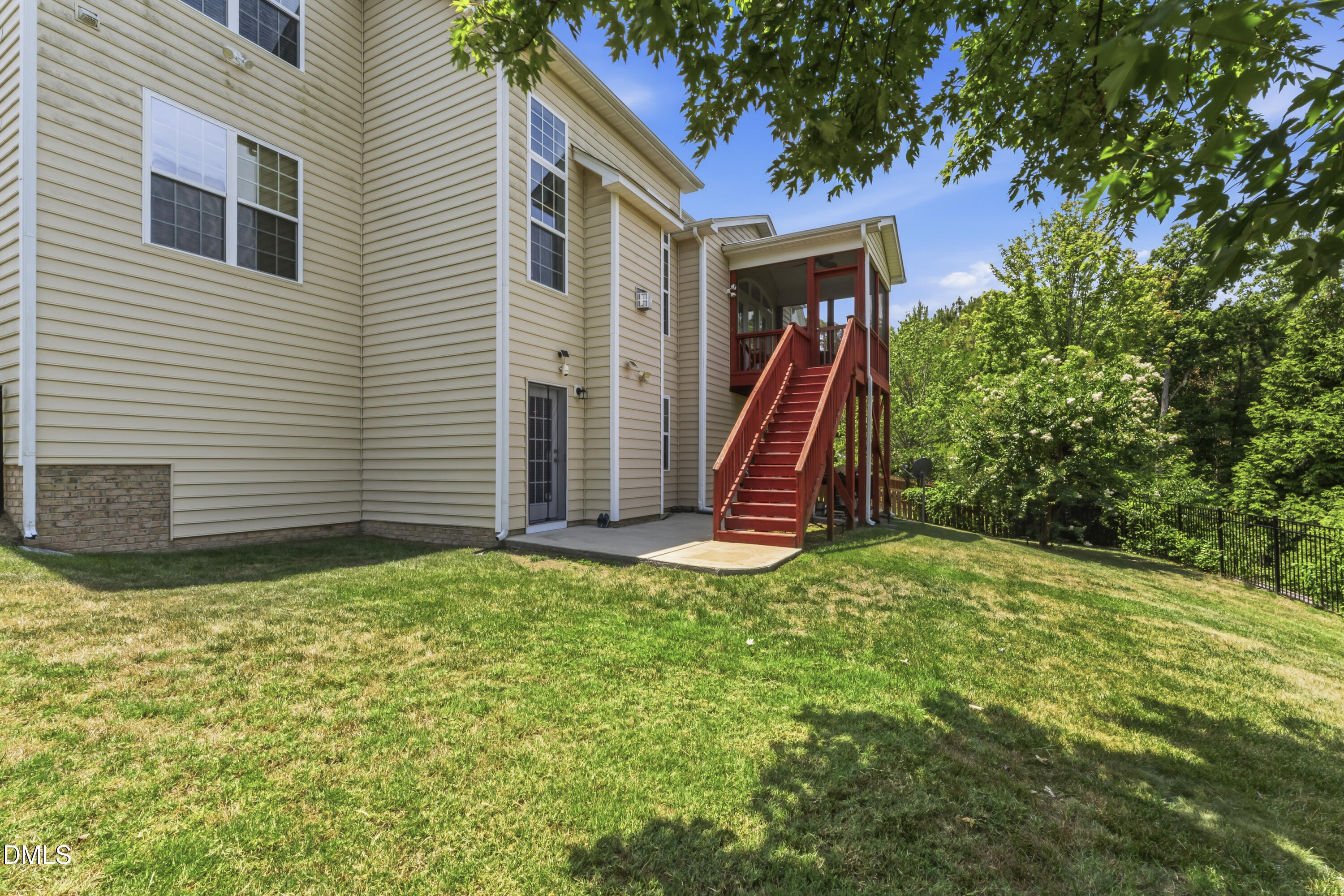 407 Powers Ferry Road Property Photo 55