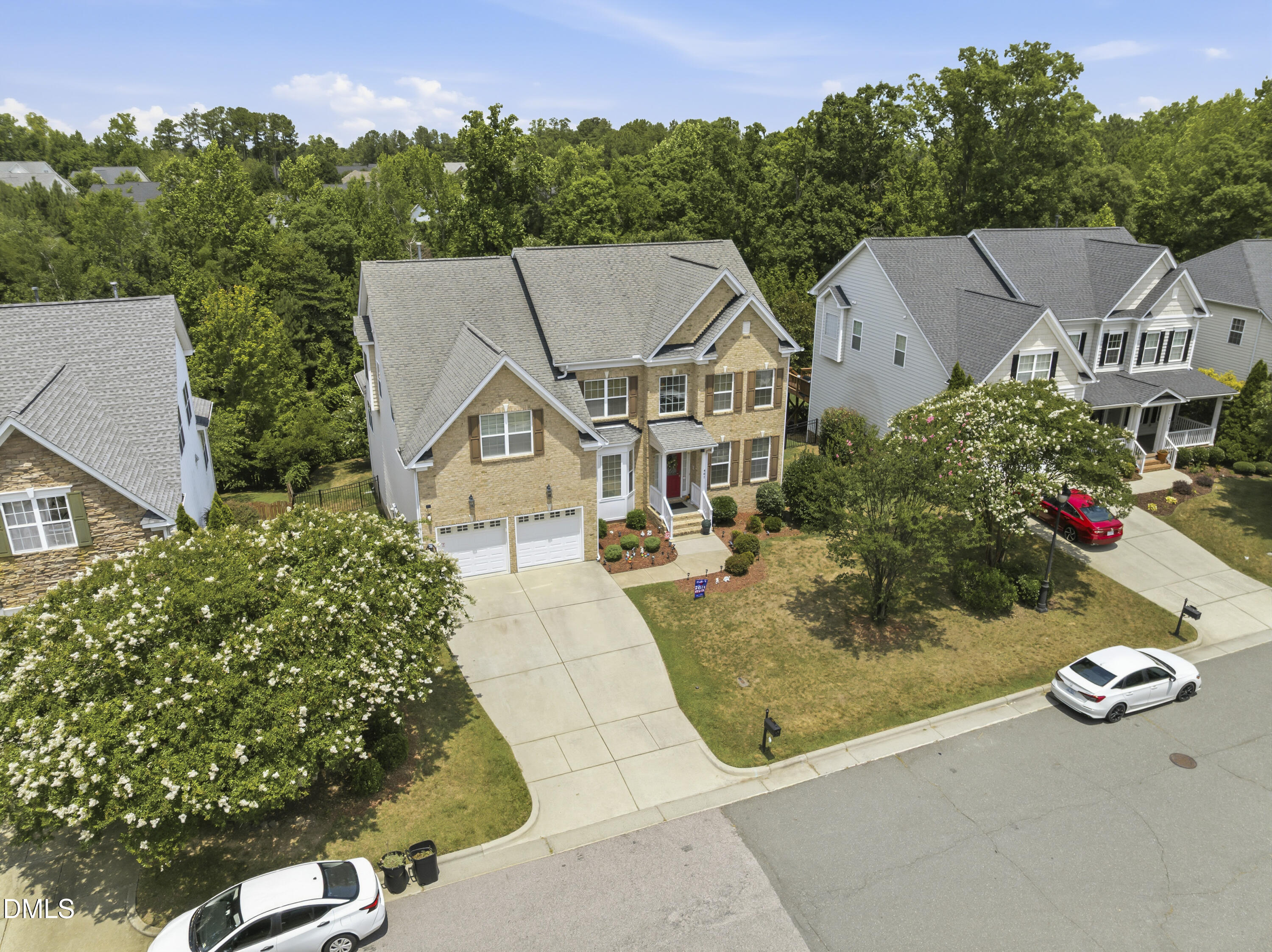 407 Powers Ferry Road Property Photo 57