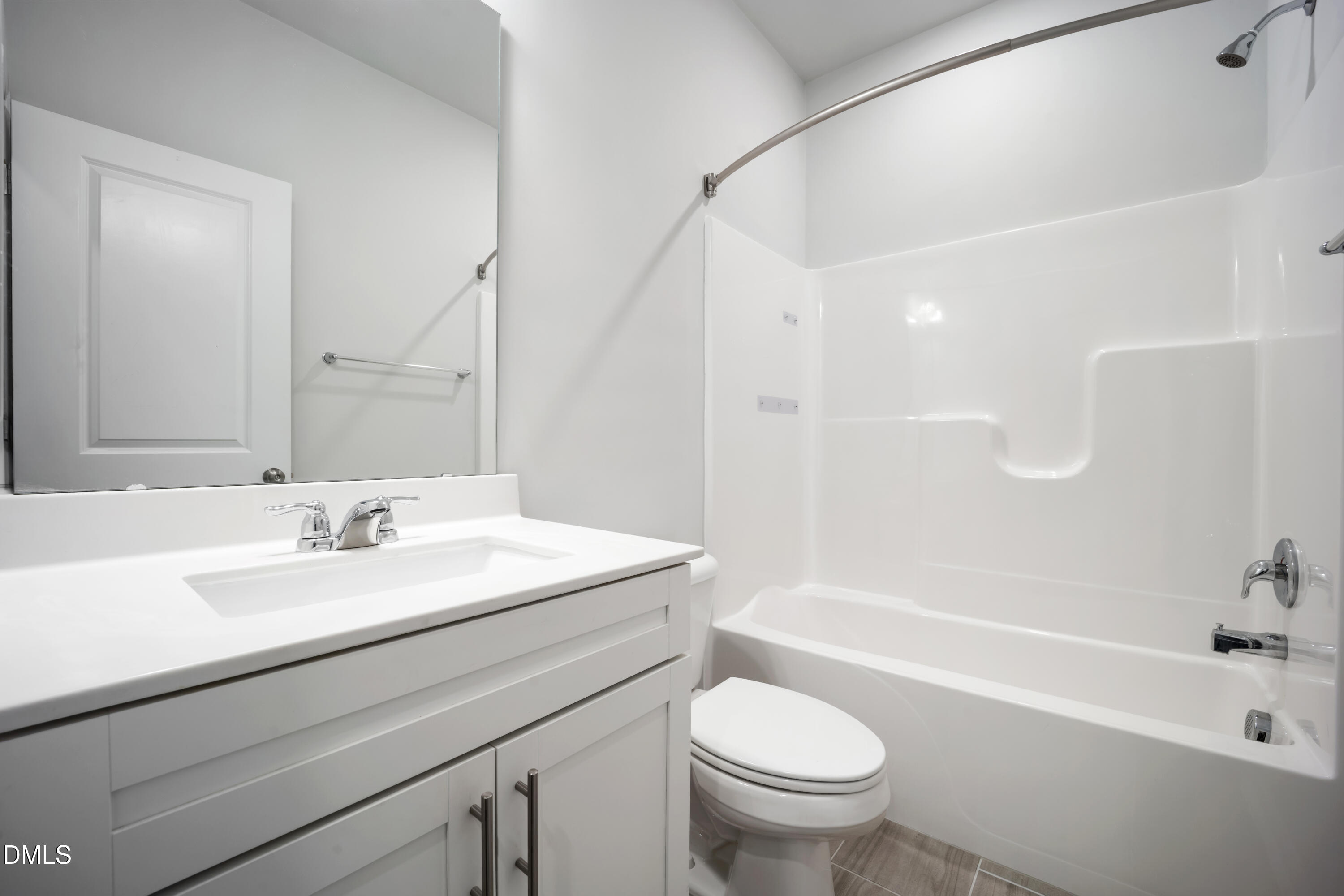 6654 Perry Creek Road Property Photo 6
