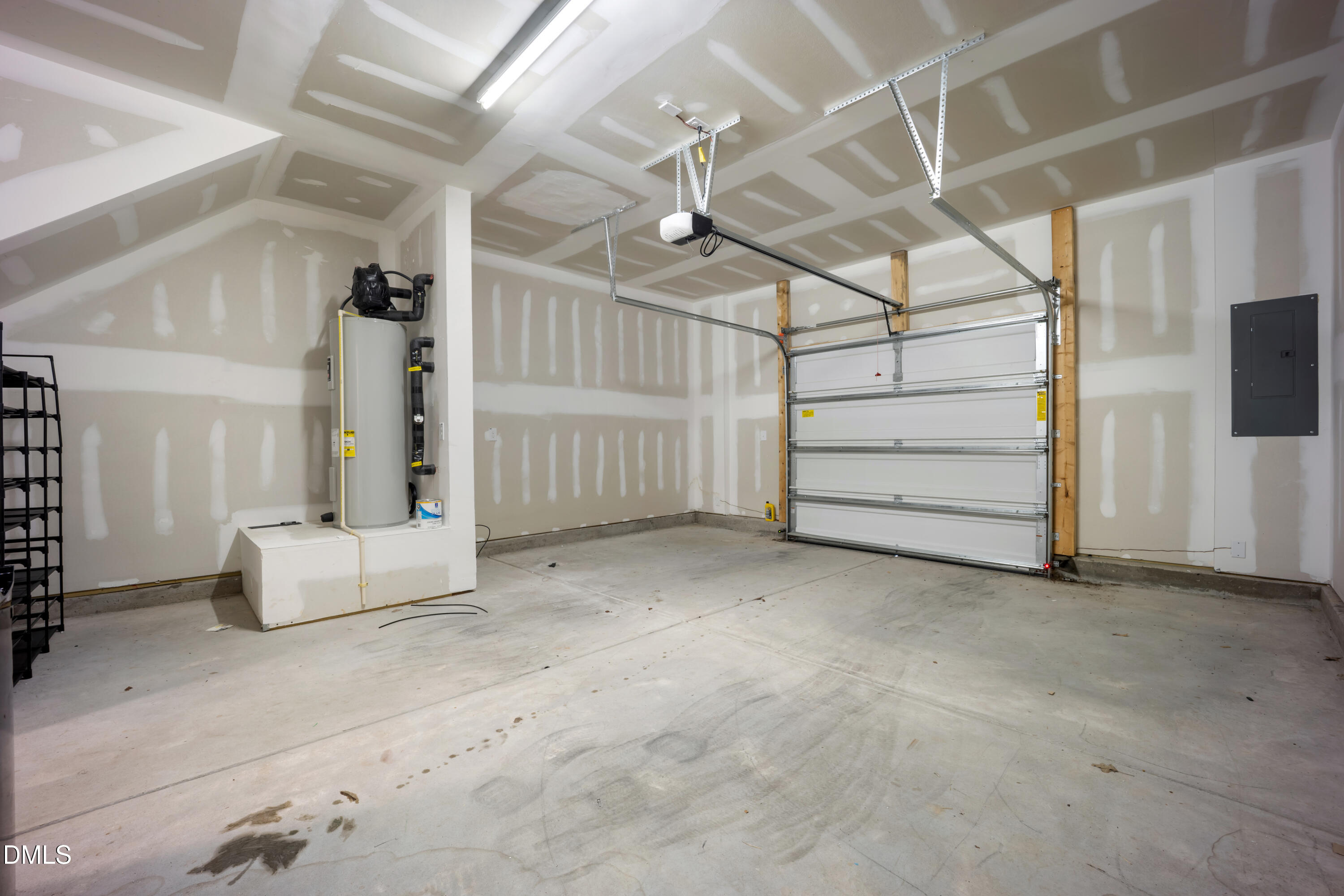 6654 Perry Creek Road Property Photo 7