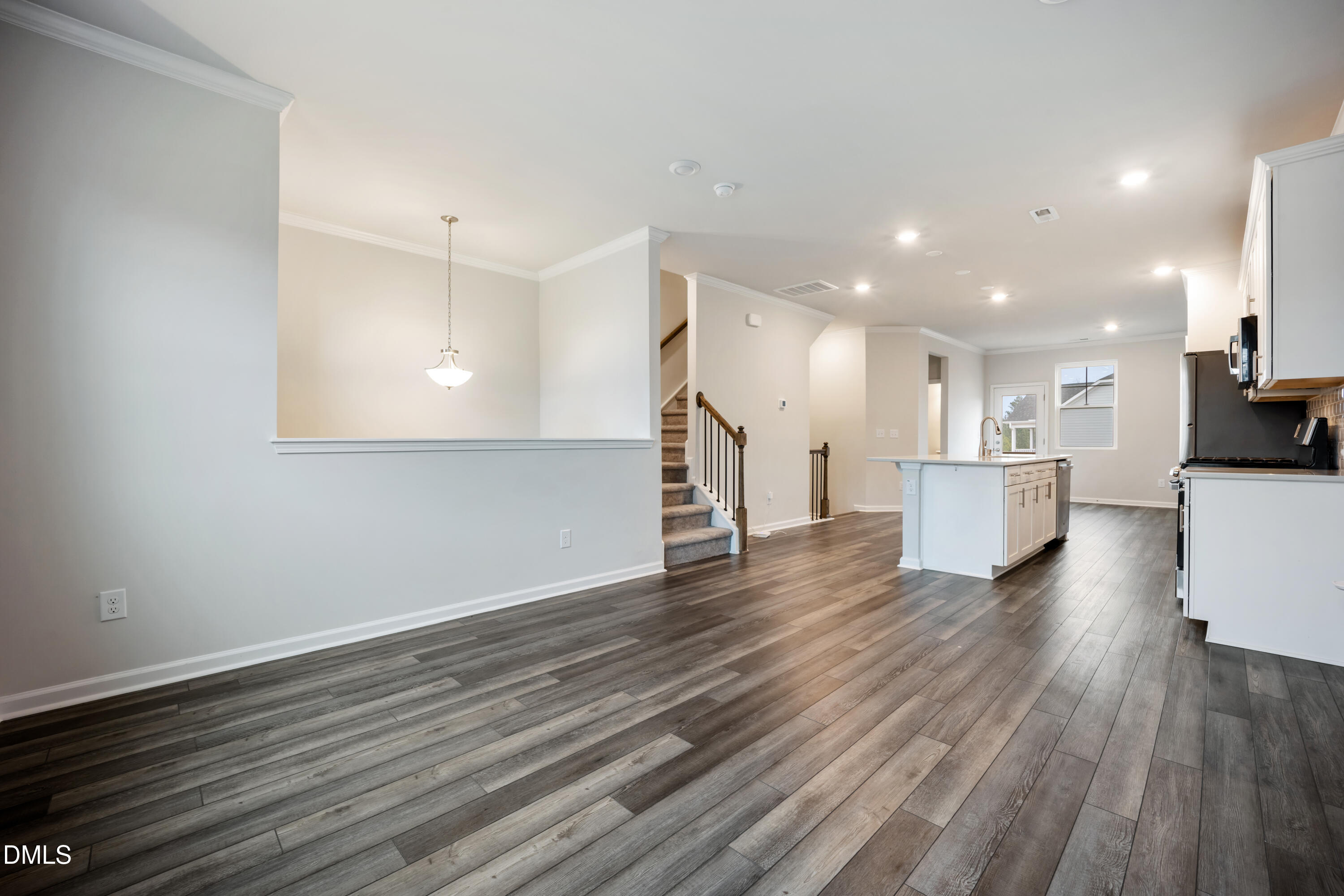 6654 Perry Creek Road Property Photo 15