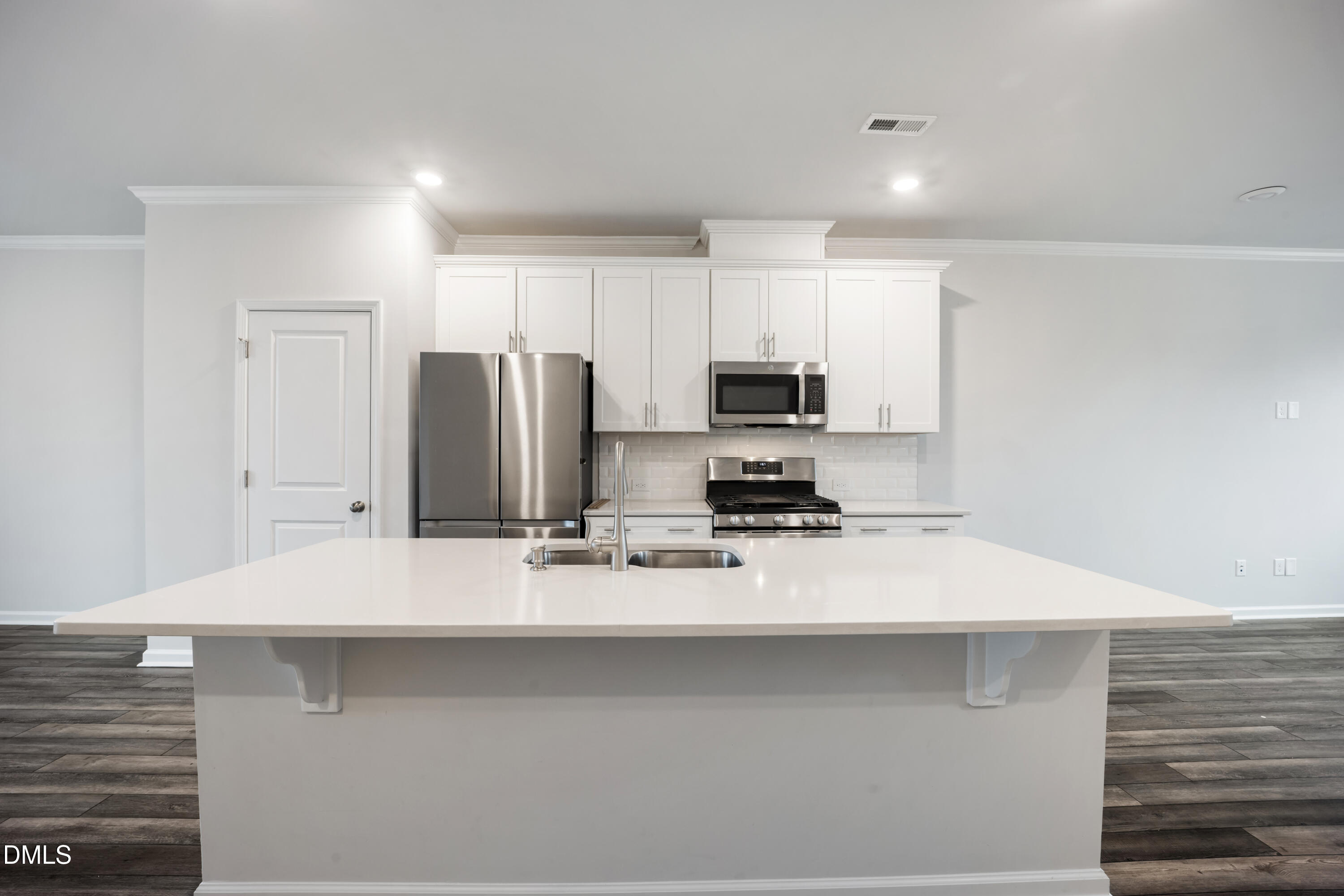 6654 Perry Creek Road Property Photo 16