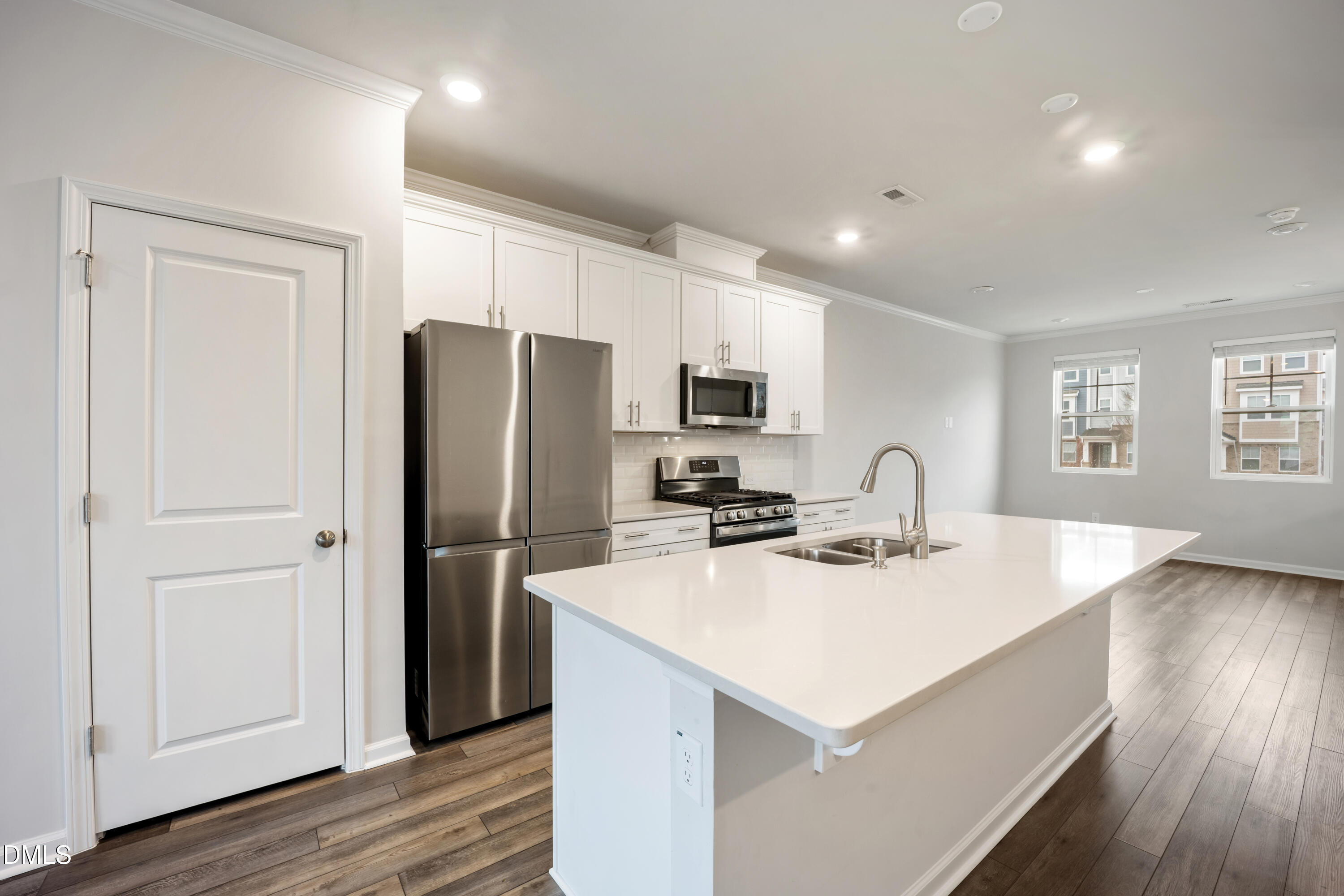 6654 Perry Creek Road Property Photo 17