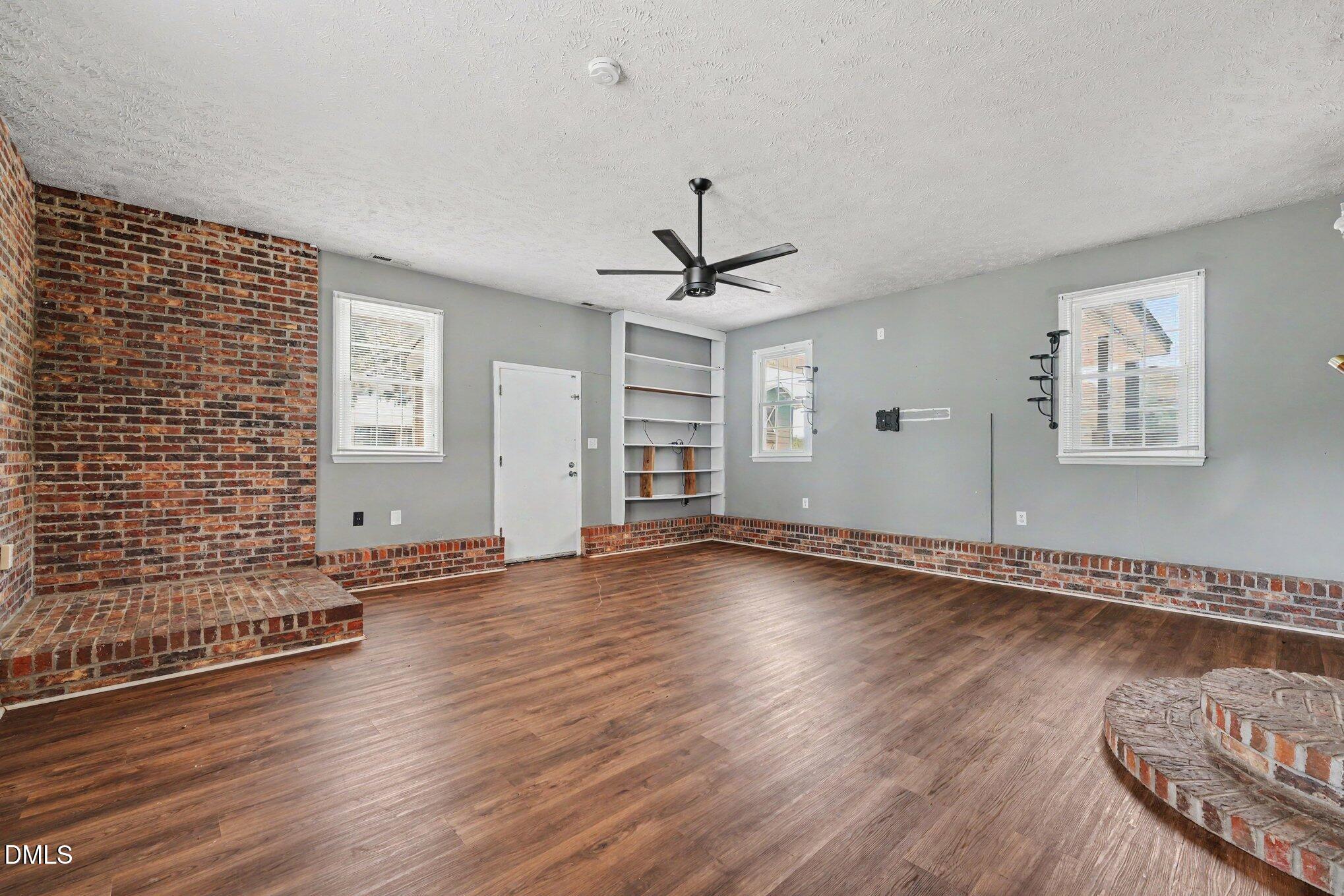 921 Fred Hall Road Property Photo 10