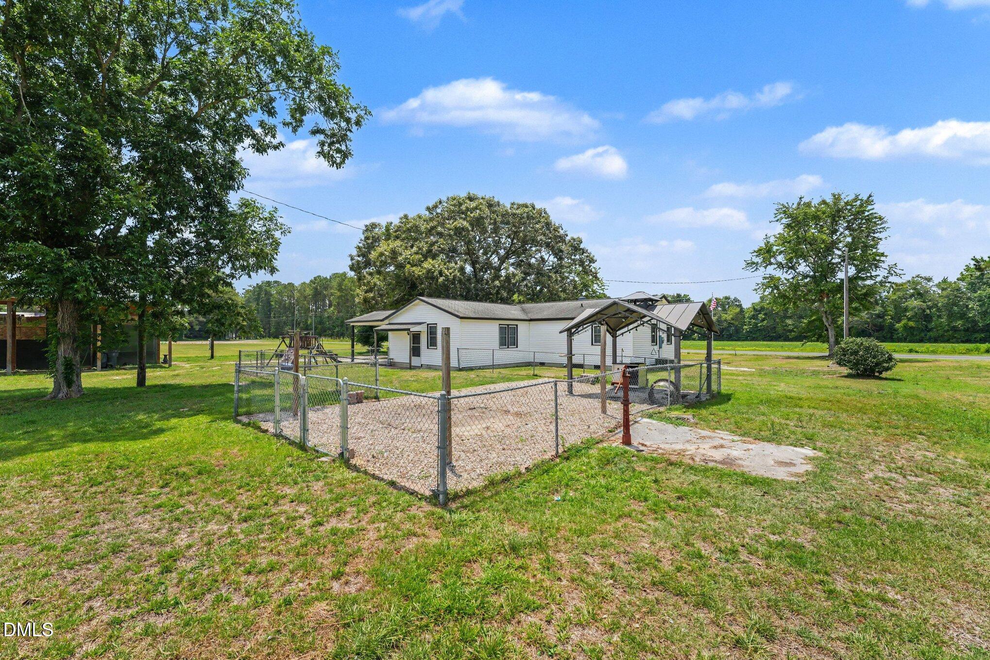 921 Fred Hall Road Property Photo 32