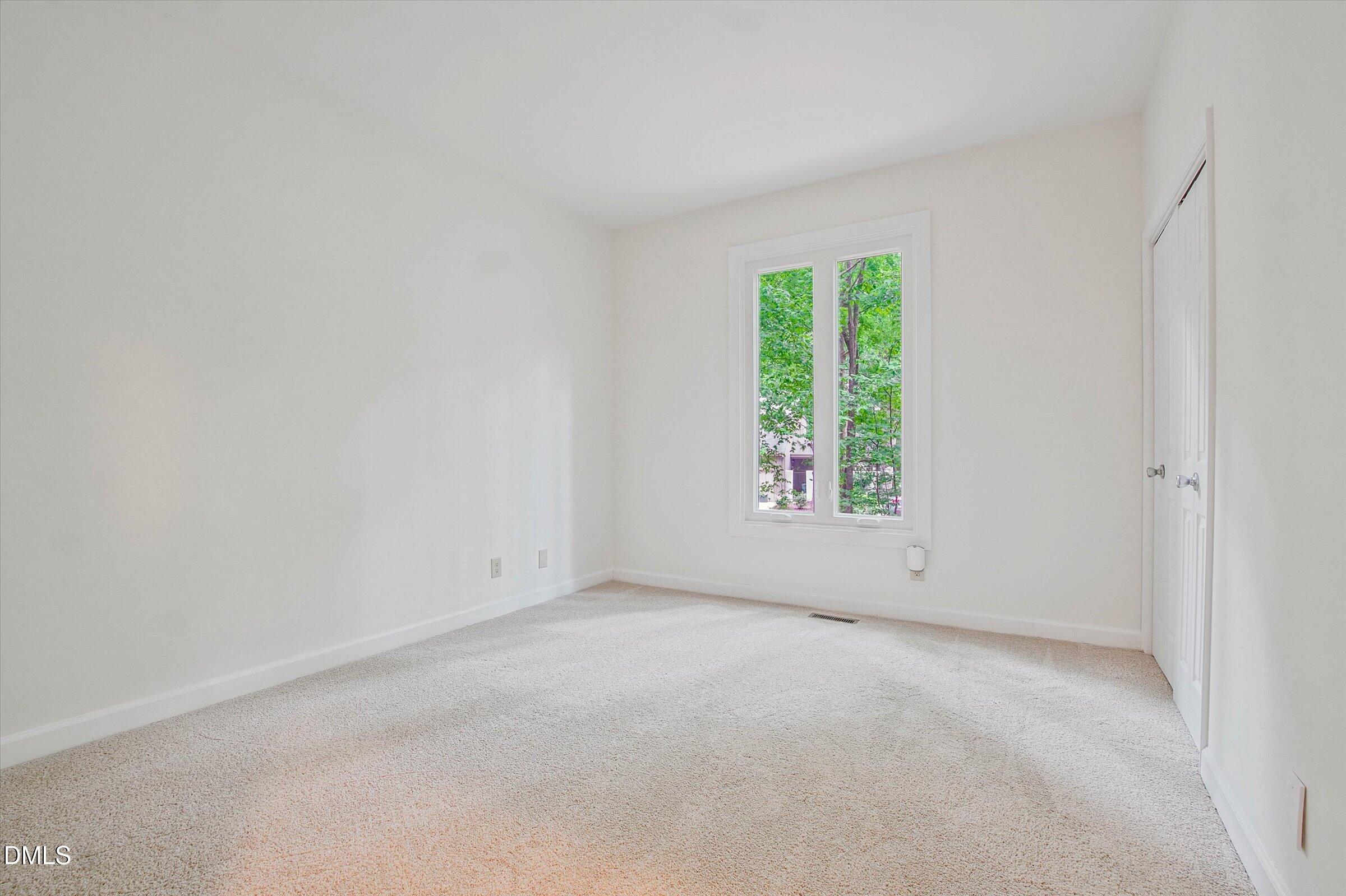1 Ellsworth Court Property Photo 17