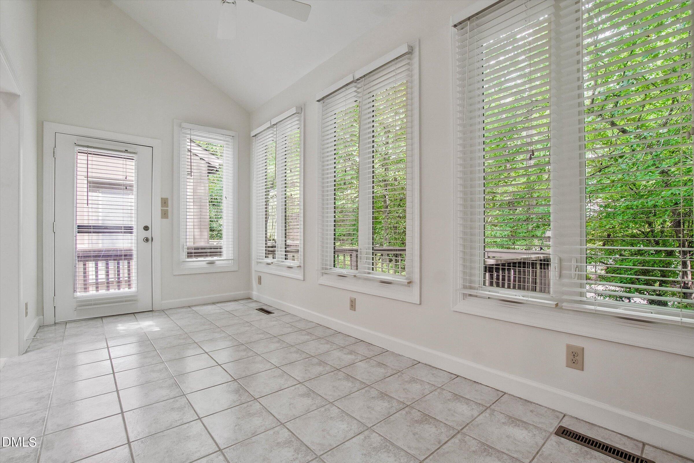 1 Ellsworth Court Property Photo 27