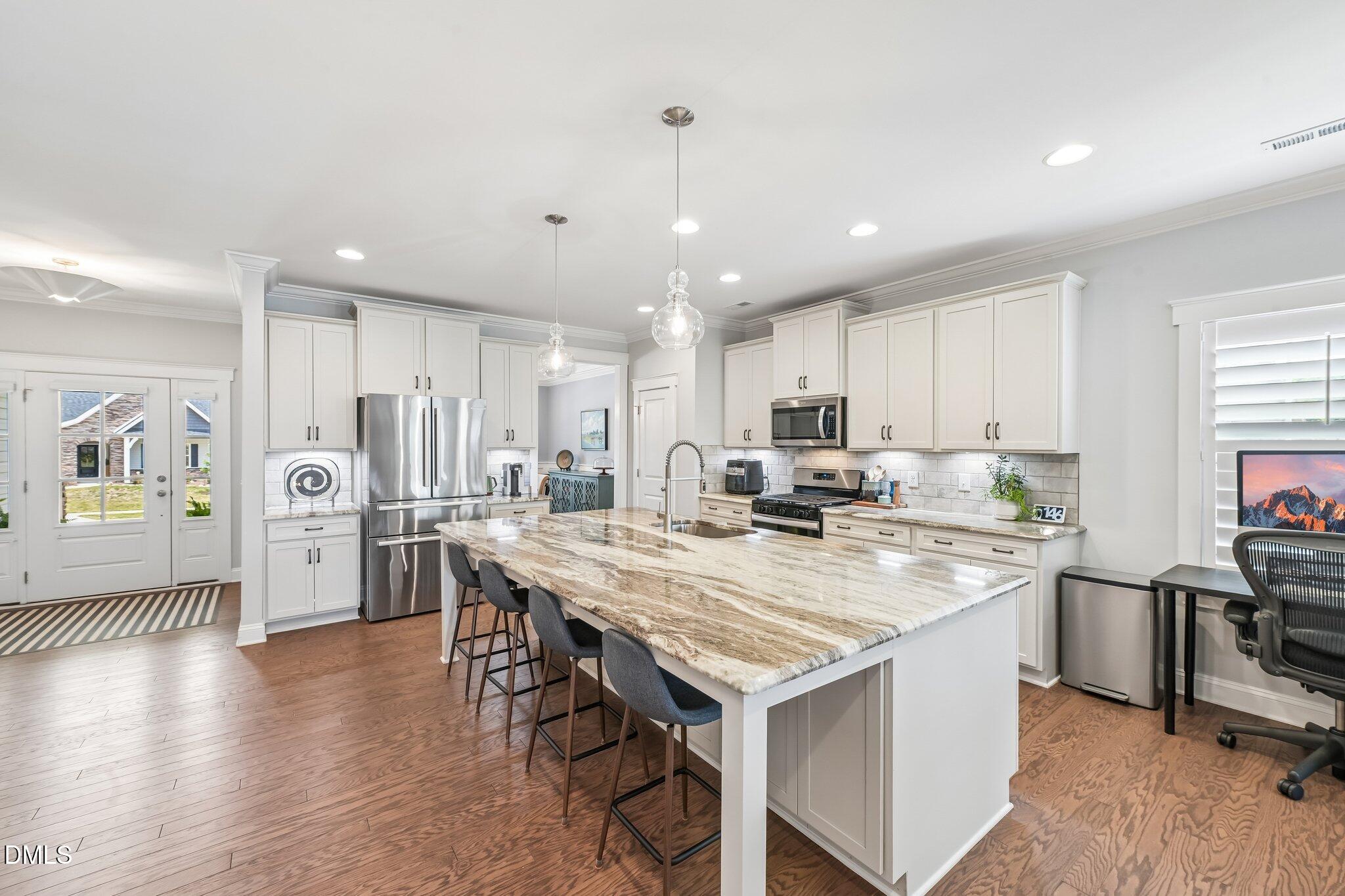 3451 Castlerock Drive Property Photo 10