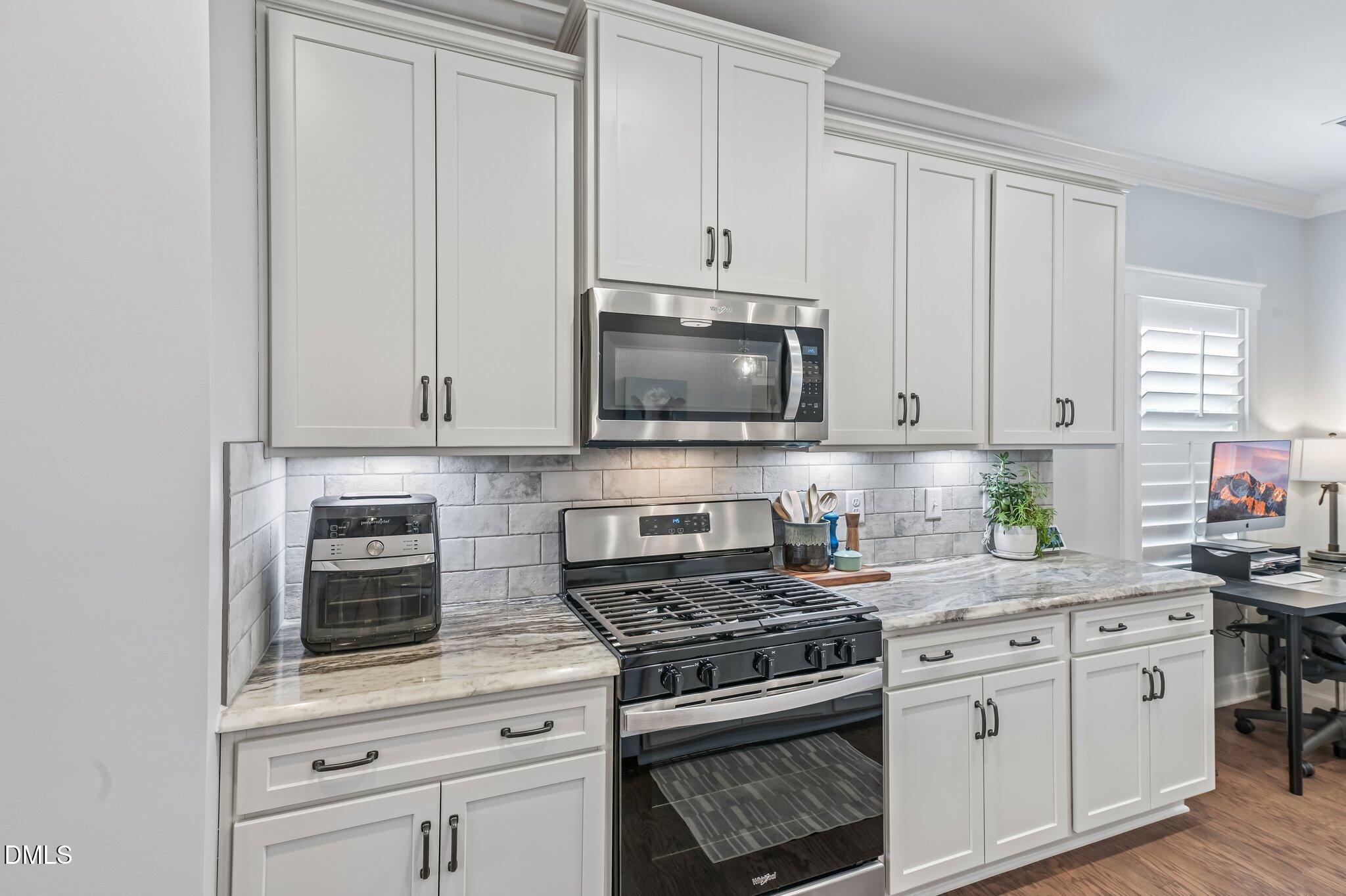 3451 Castlerock Drive Property Photo 12