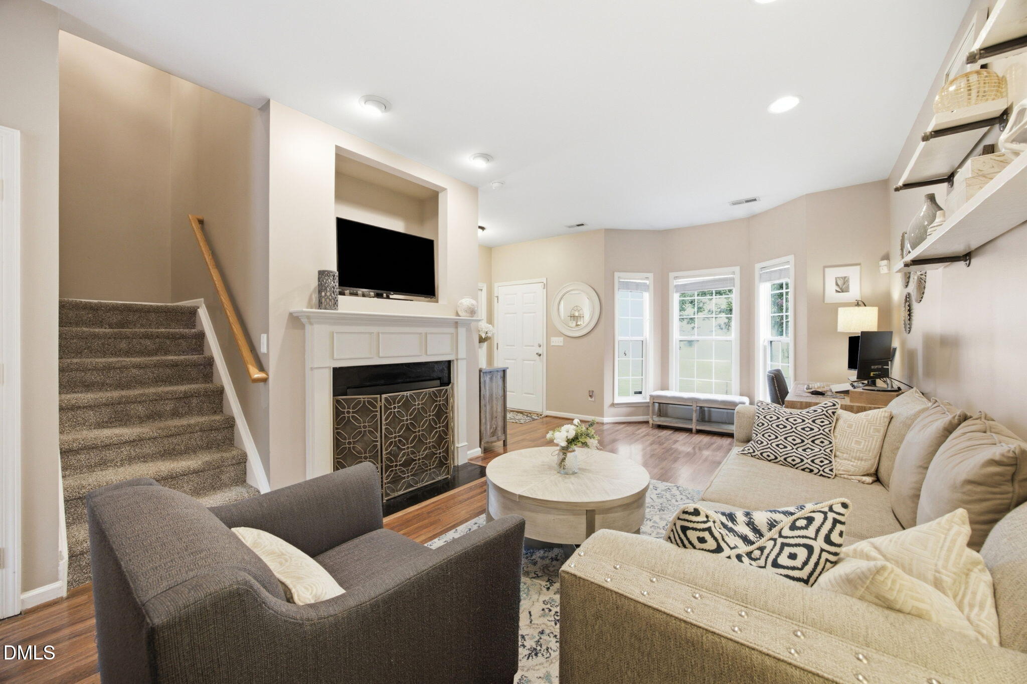 3022 Winding Waters Way Property Photo 4