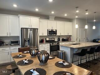 2887 Macintosh Woods Drive Property Photo 8