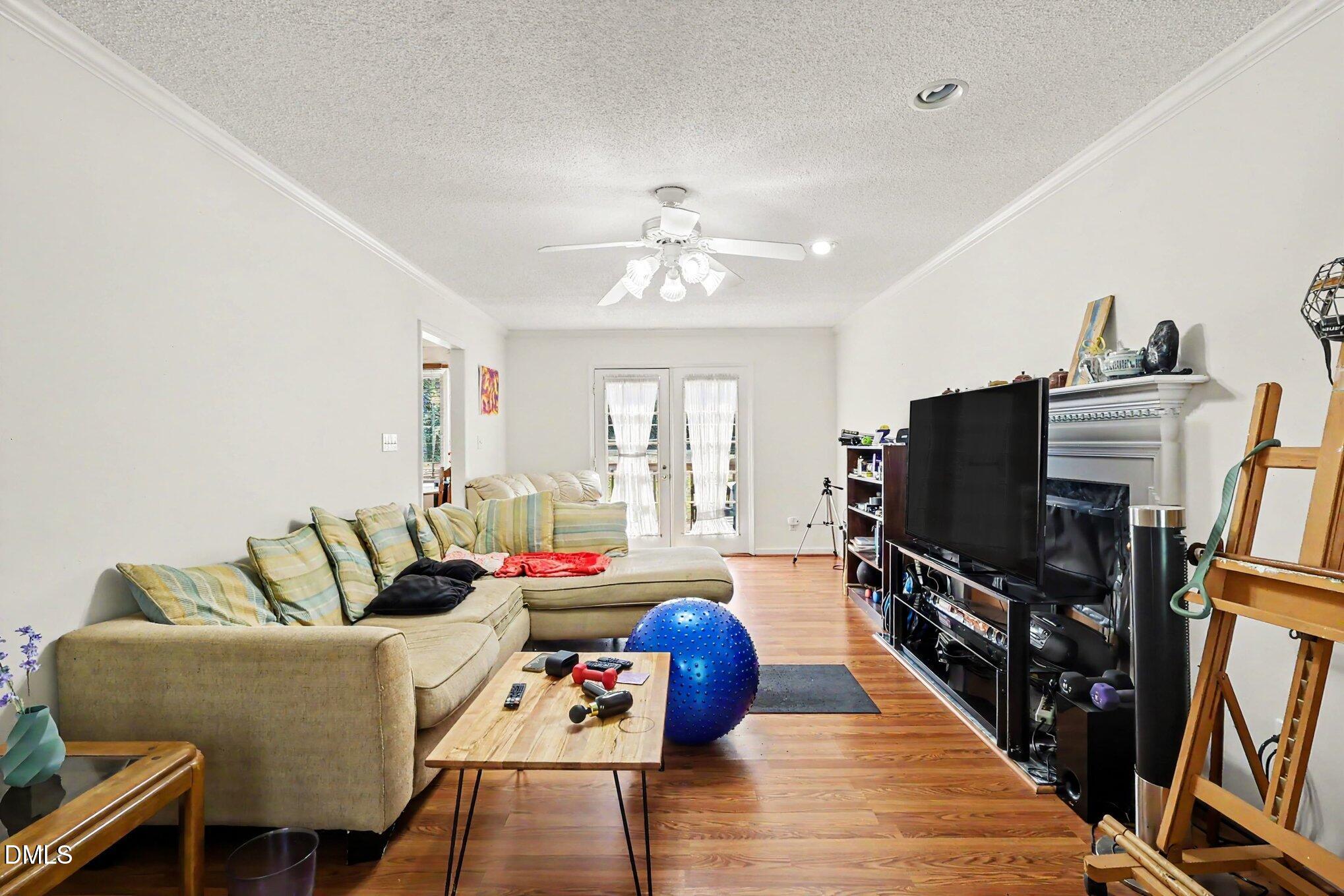 2515 Pink Acres Street Property Photo 8